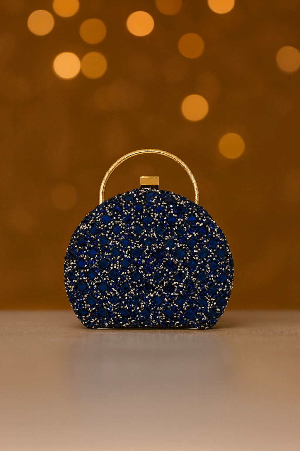 Oval Model Kadife Kristal Taş Desenli Abiye Çanta