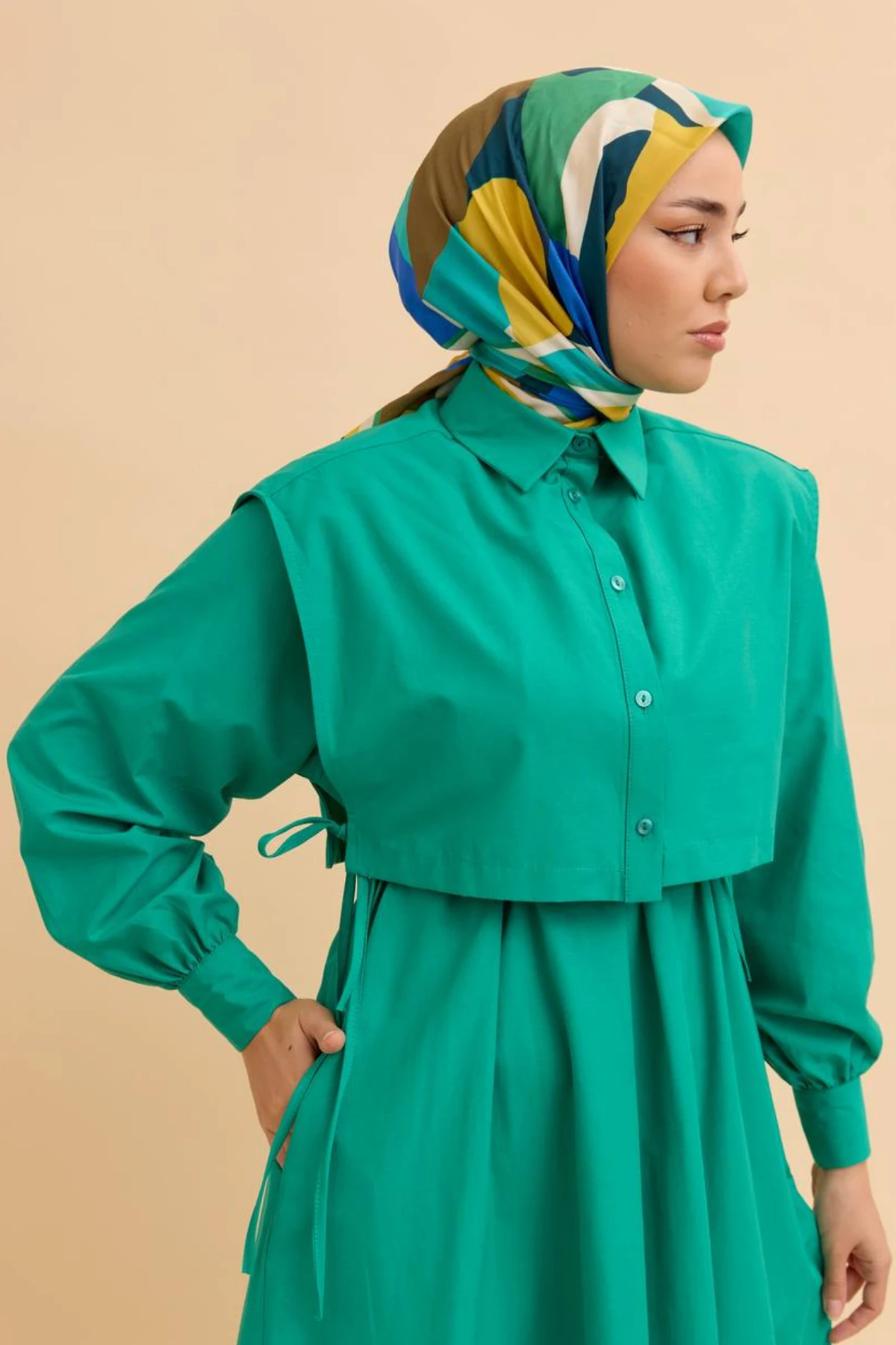 Gömlek Yaka Üst Katman Detaylı, Balon Kol Poplin Tesettür Elbise