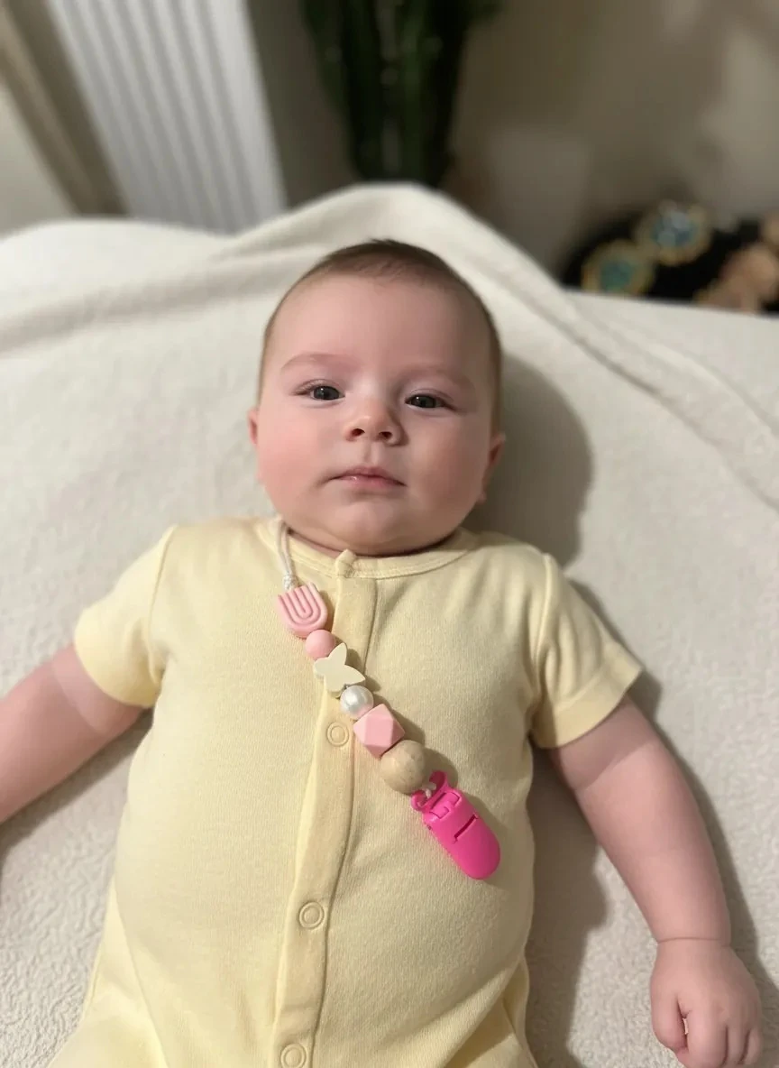 Renkli Klips Gökkuşağı Boncuk Emzik Askısı- Pembe