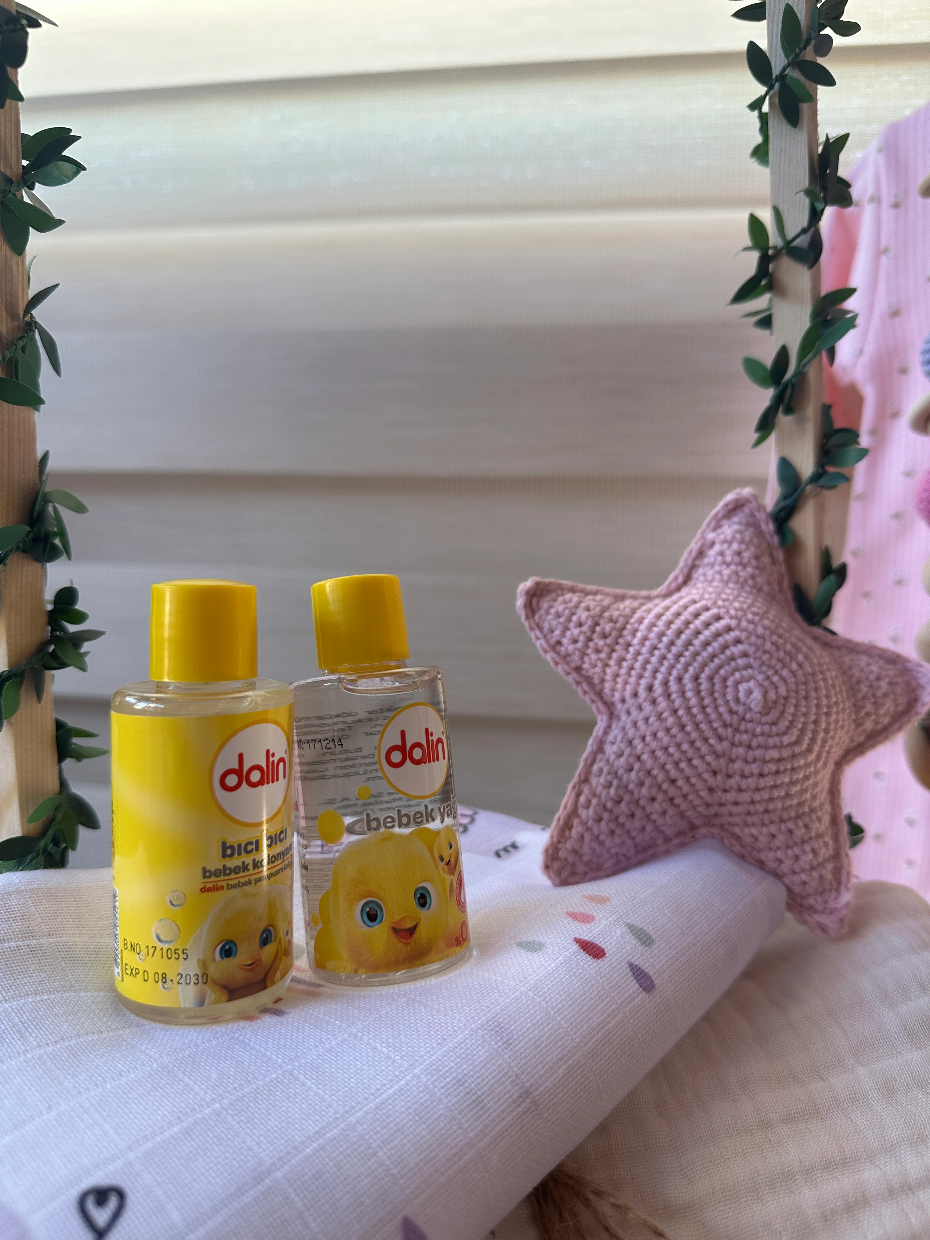 Yıldızlı Yeni Doğan Hediye Sandığı