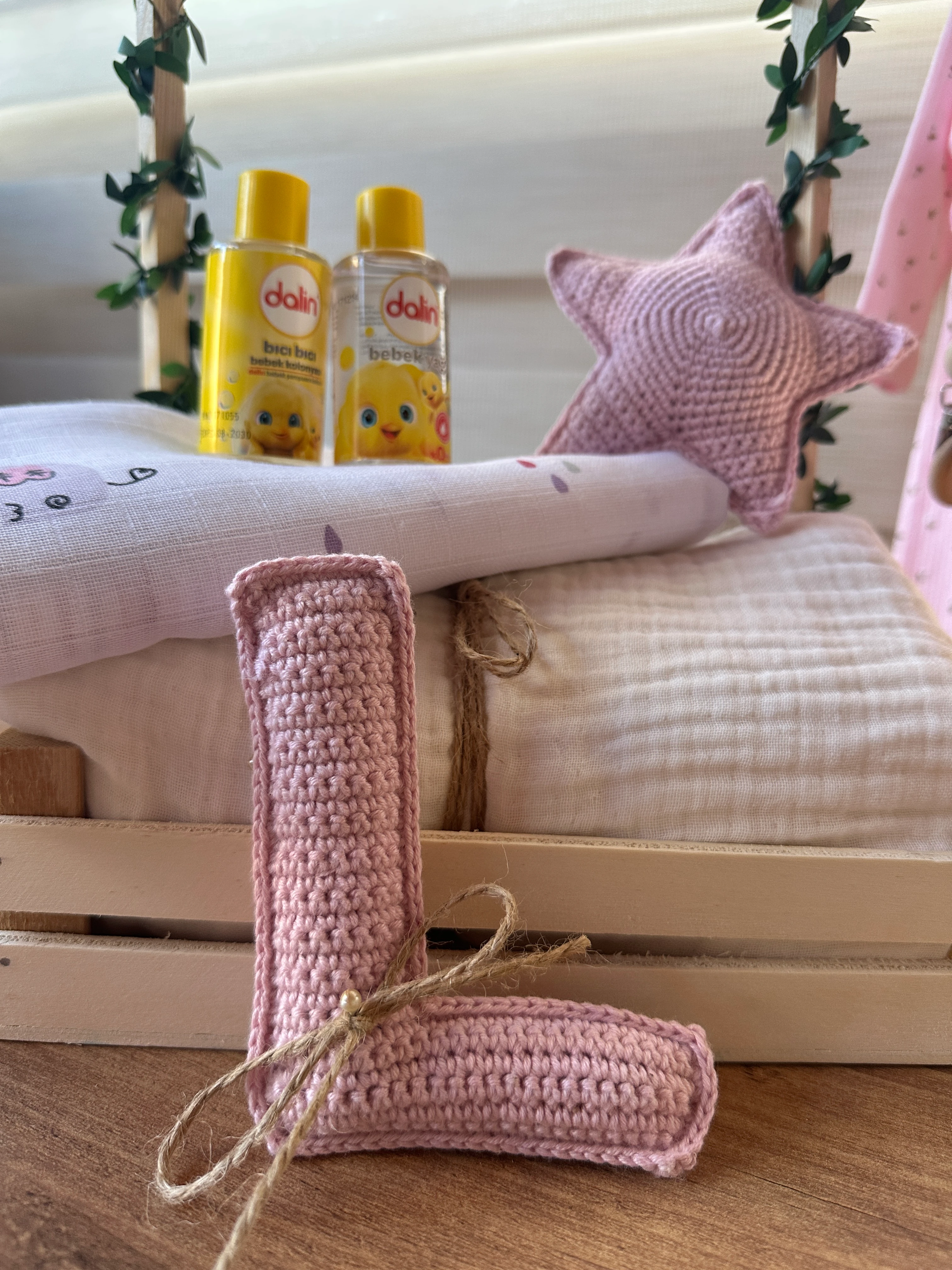 Yıldızlı Yeni Doğan Hediye Sandığı