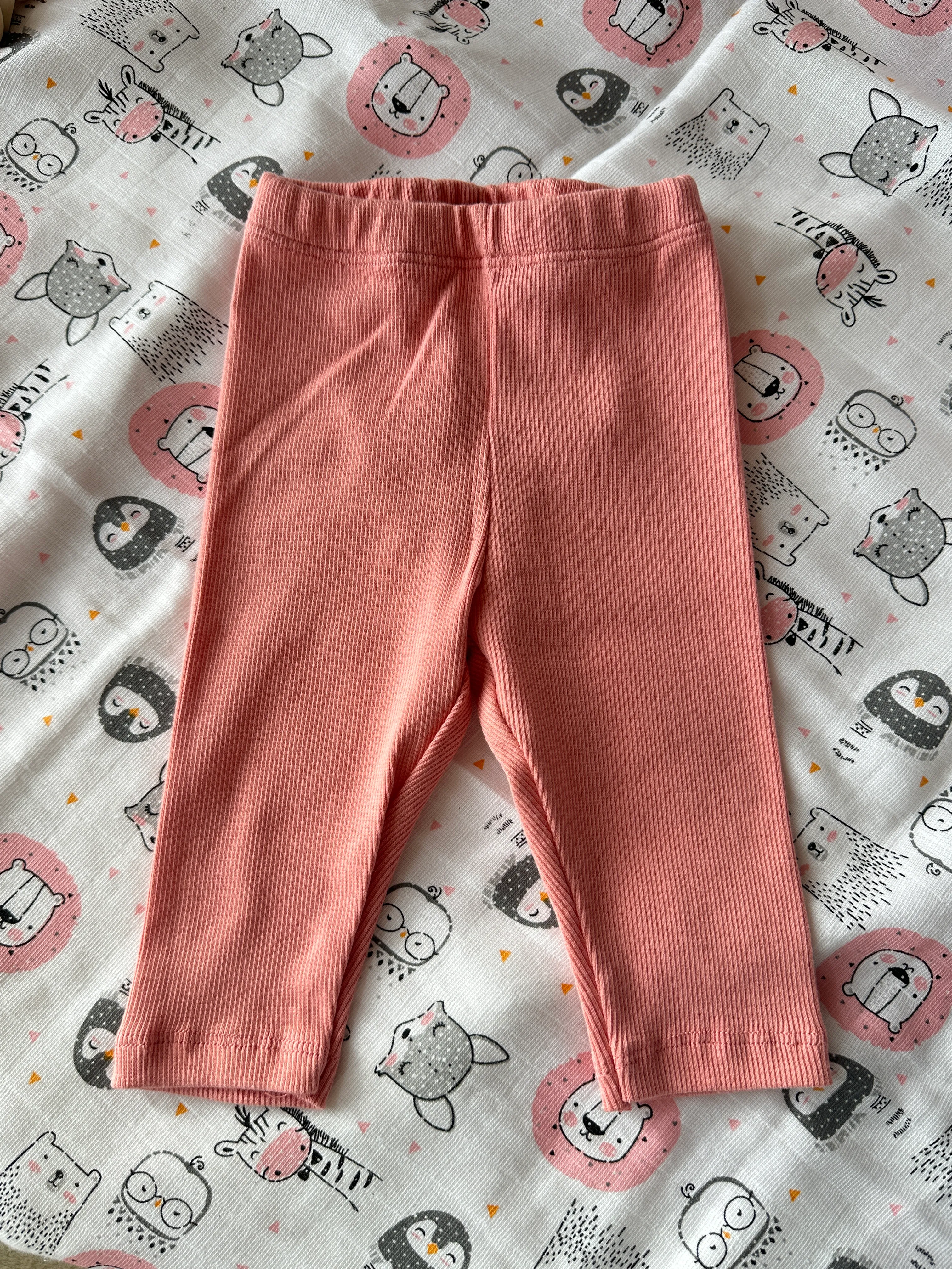 Somon Yenidoğan İlk Ay Seti – Fitilli Tayt, Fular, Emzik Askısı ve Desenli Müslin Örtü Takım