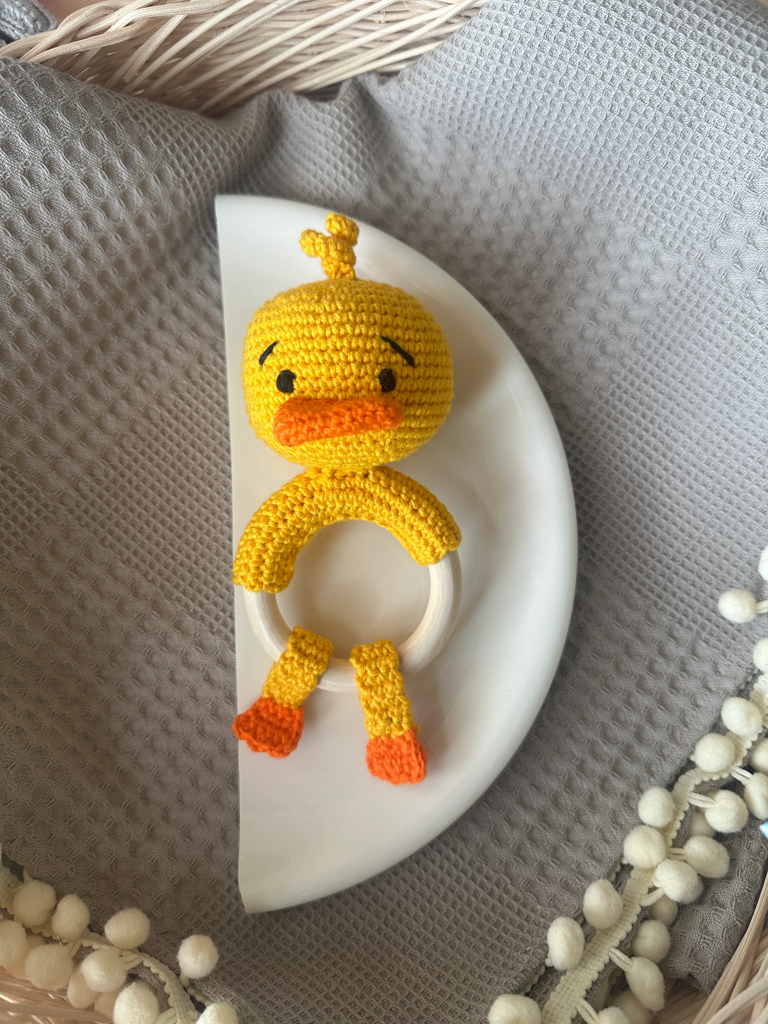 Ördekli Amigurumi El Örgüsü Çıngırak Oyuncak