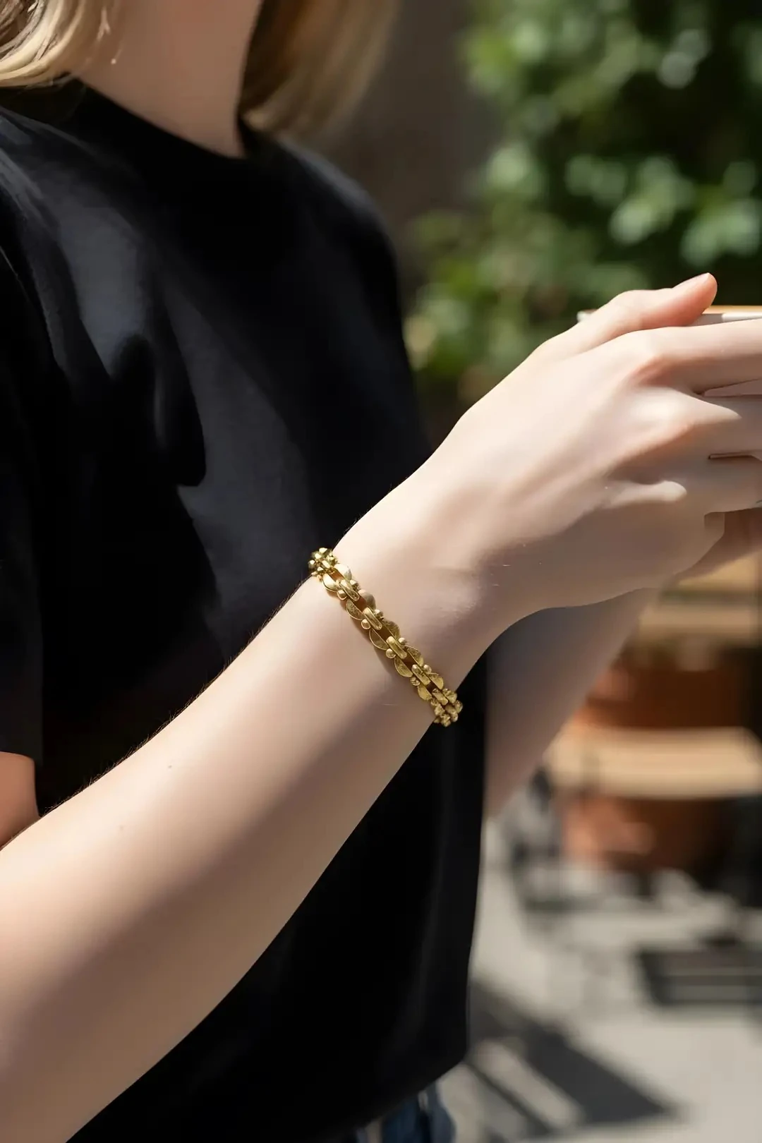 Oval Bağlantılı Bileklik - Altın Kaplama