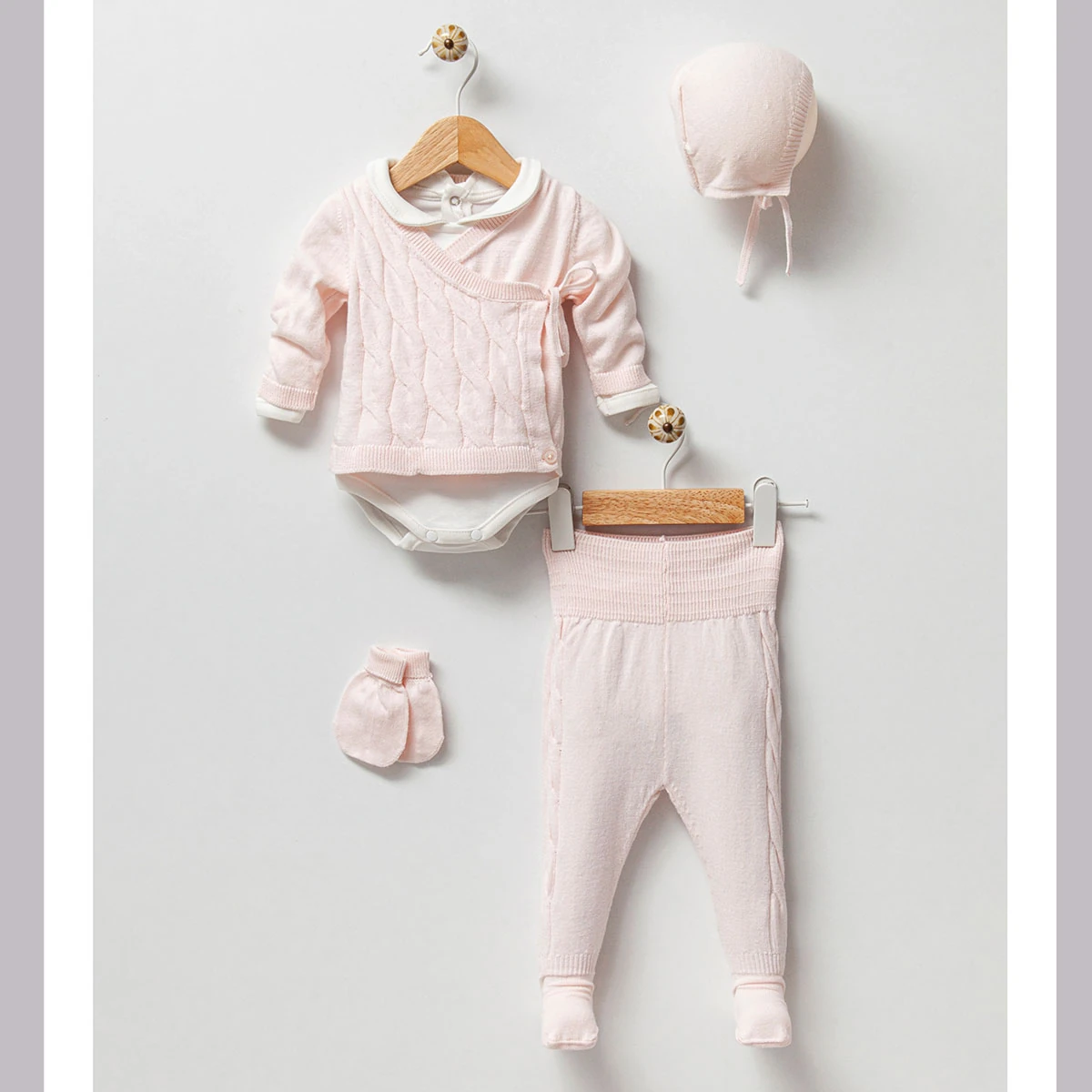 7072N-PEMBE NİPPERLAND UNISEX 1-3 AY KALIN SAÇLI KRUVAZE TAKIM