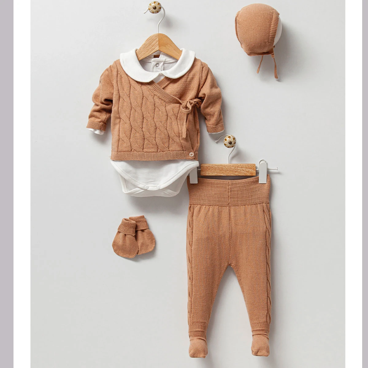 7072N-KAHVE NİPPERLAND UNISEX 1-3 AY KALIN SAÇLI KRUVAZE TAKIM