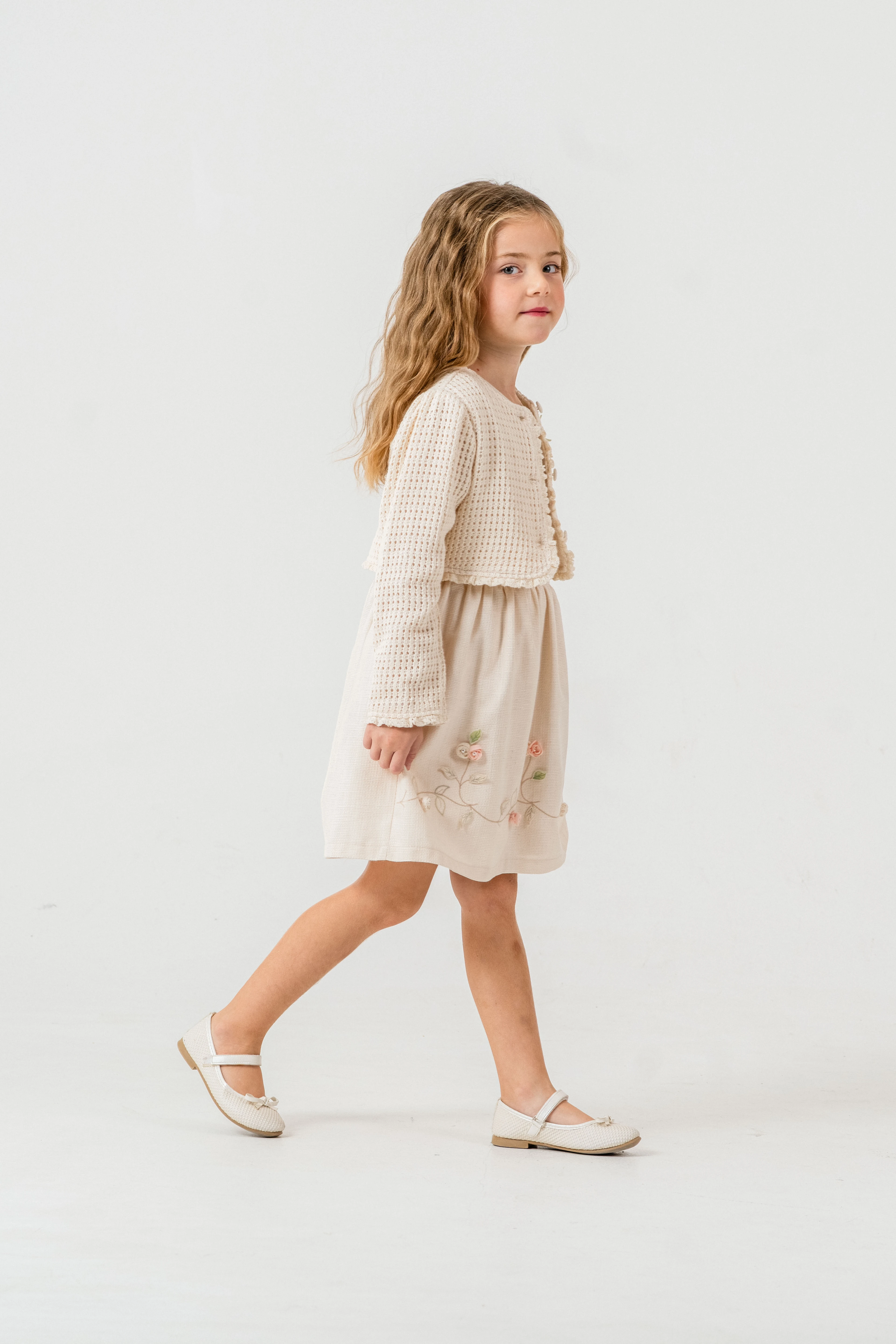 52140 TAKIM 1 BEJ  3/4/5/6 YAŞ