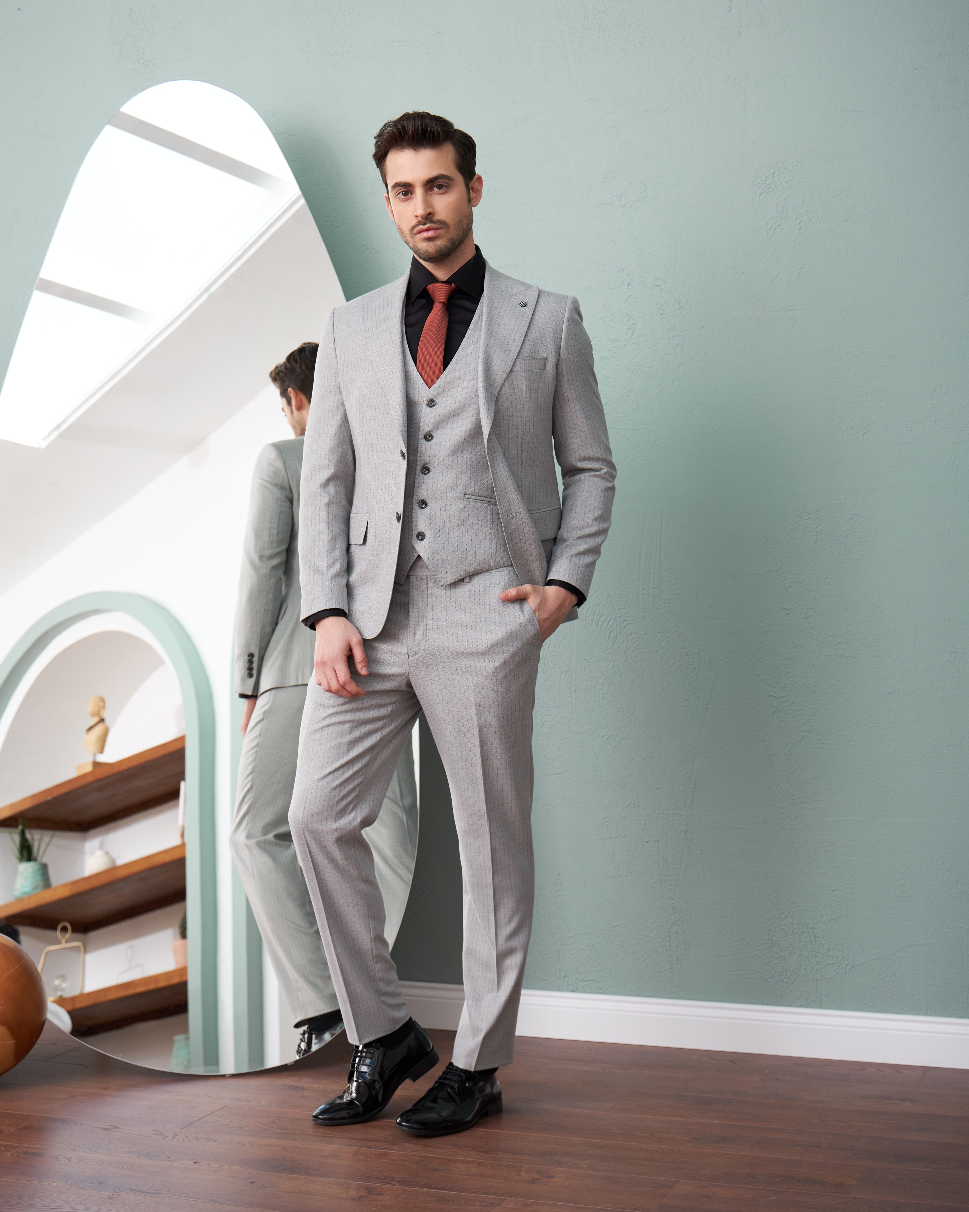 Mehmet Emin Teke Men's Wear Gray striped 3 -suit suits