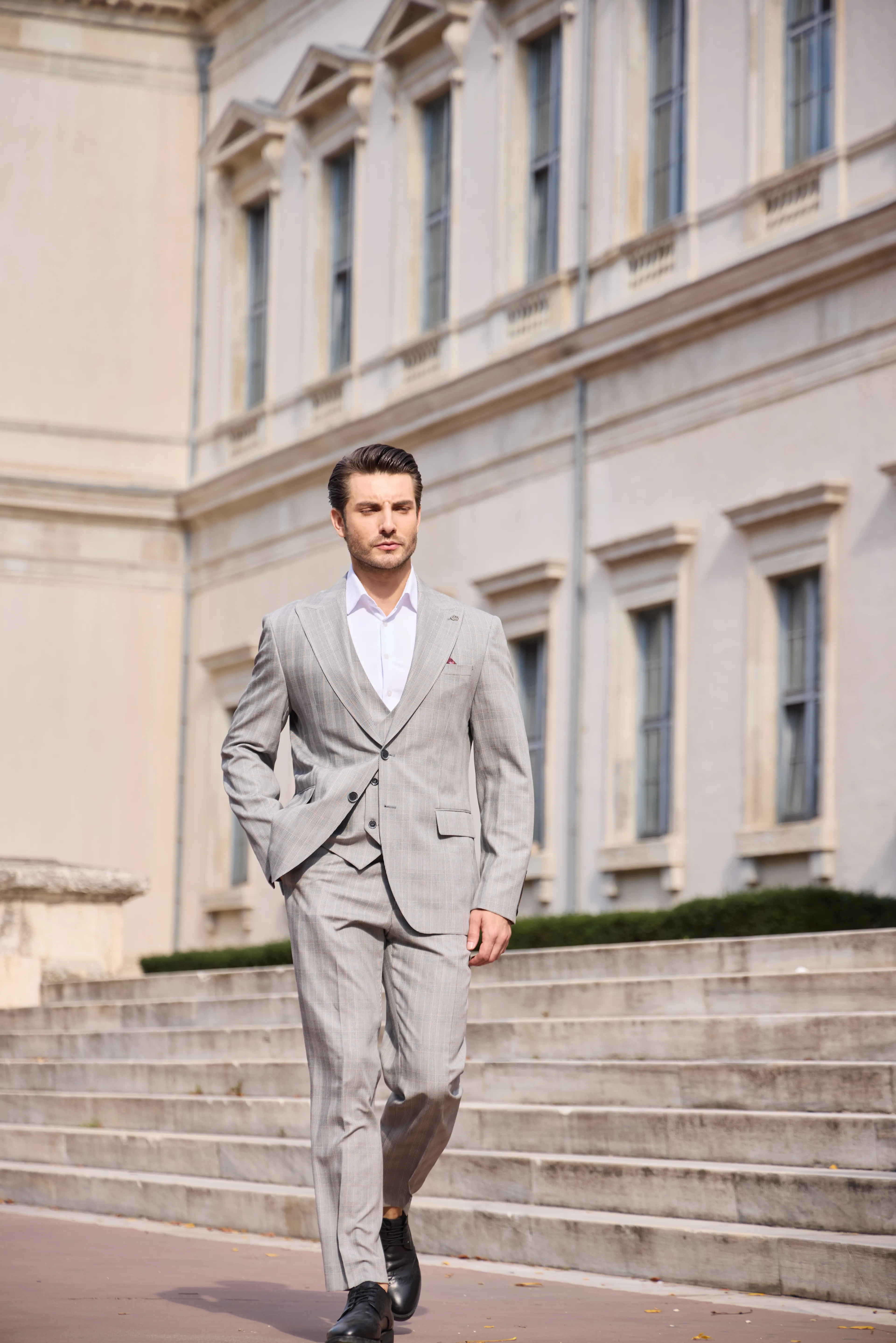 Mehmet Emin Teke Takım Elbise