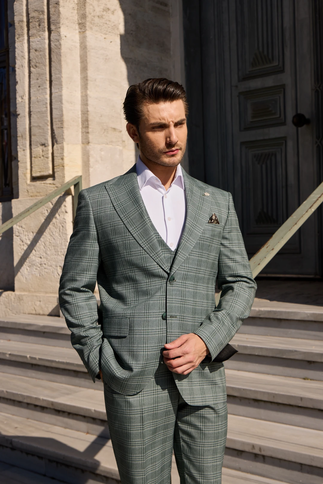 Mehmet Emin Teke Takım Elbise