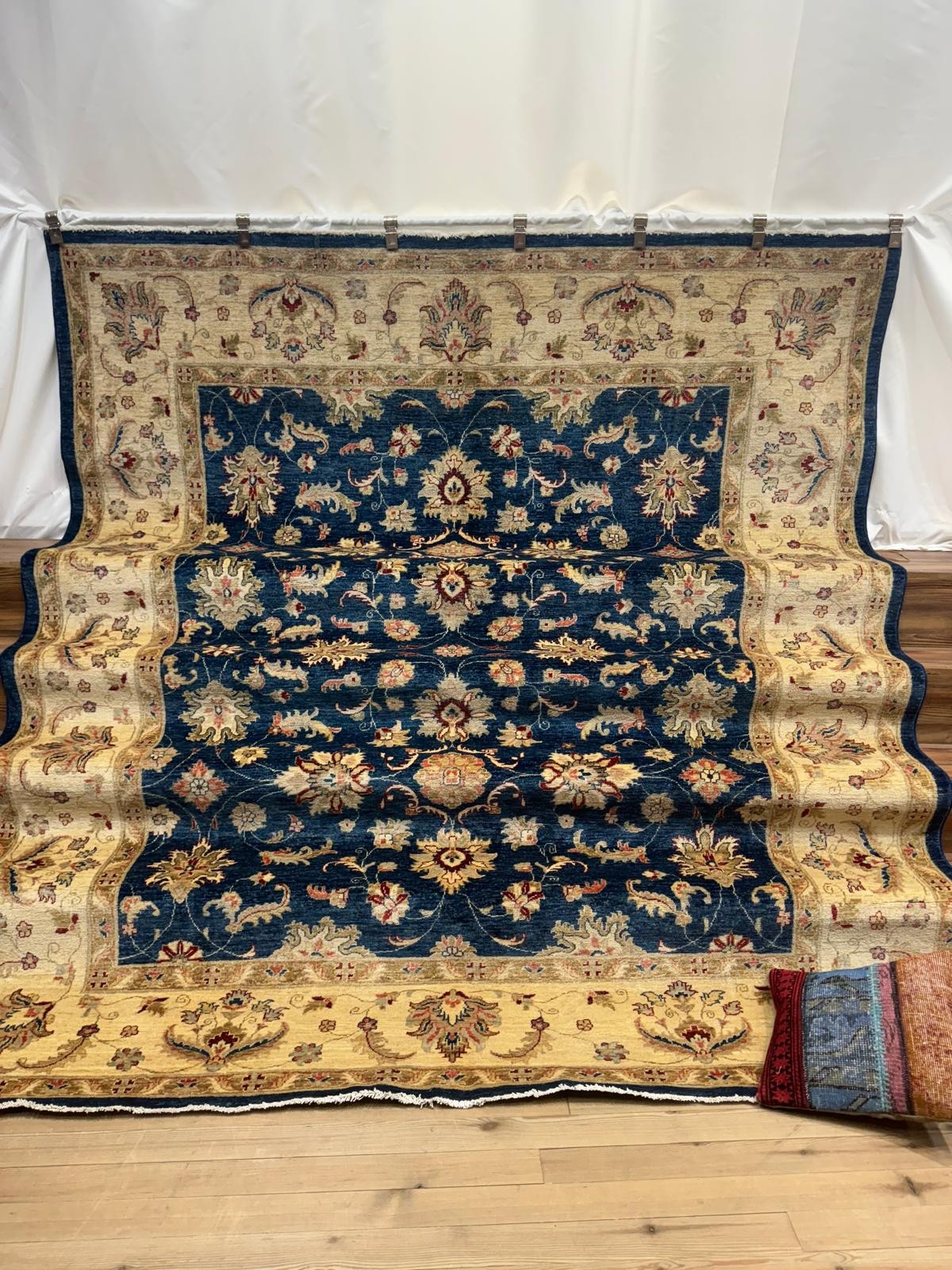EL DOKUMA AFGAN UŞAK HALI - 250 x 300