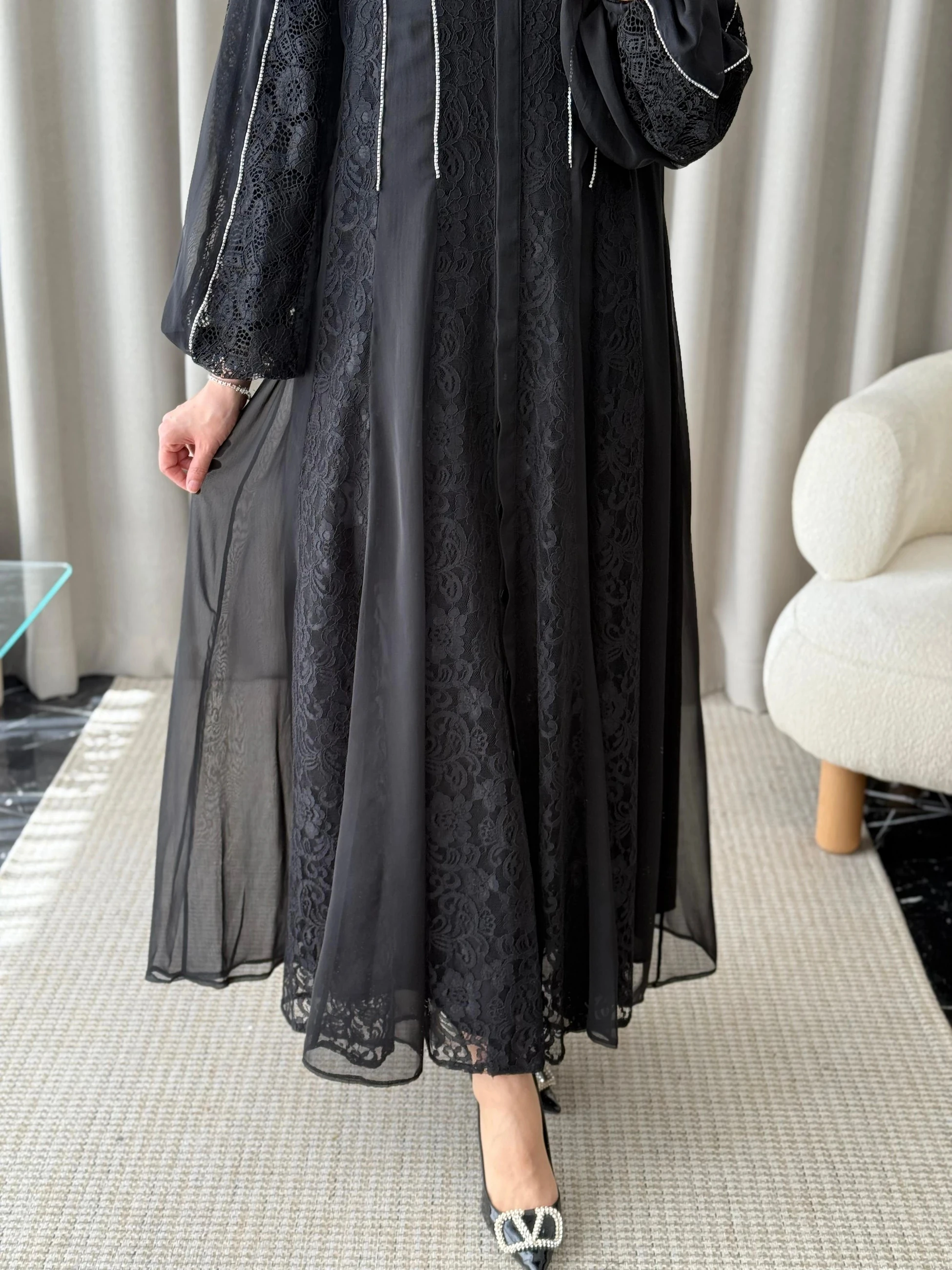 Qeffa Taşlı Güpürlü Elbise