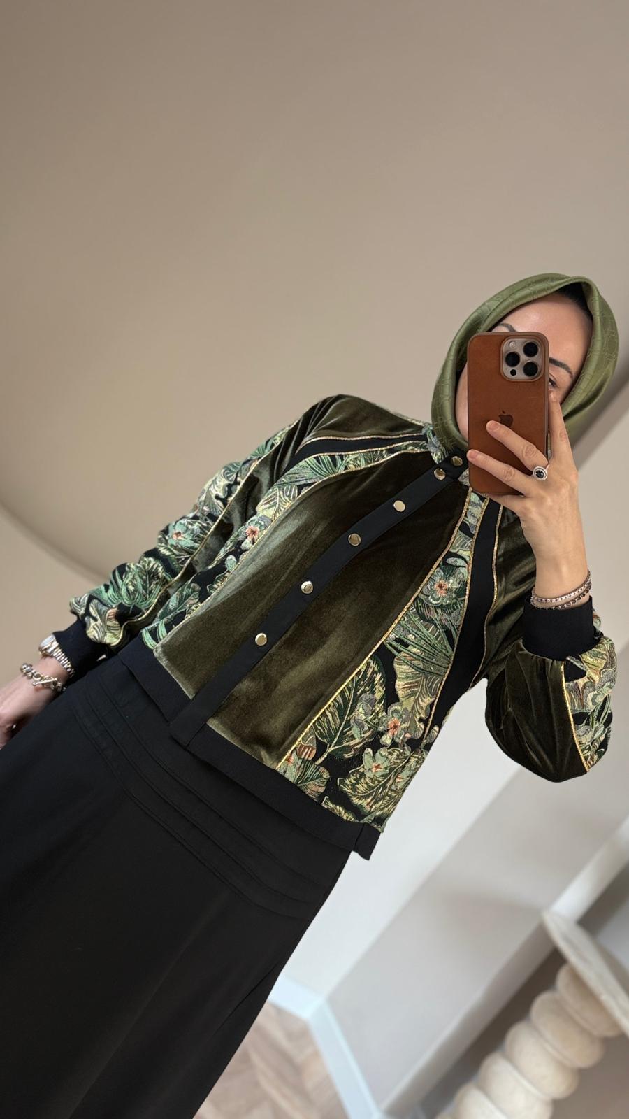 Ghisa Kadife Kumaş Kombinli Etekli Takım-Siyah