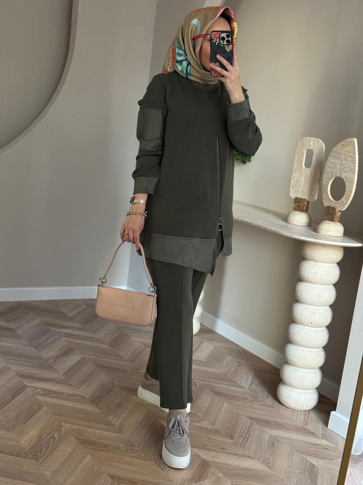 Lonbelon Bm Önü Fermuarlı Takım