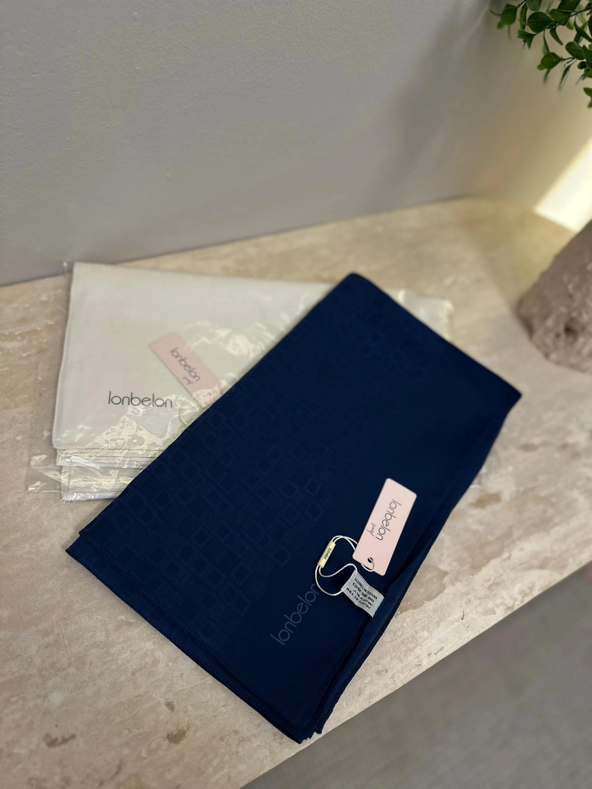 Lonbelon Bm Şal - Kare Desen Lacivert