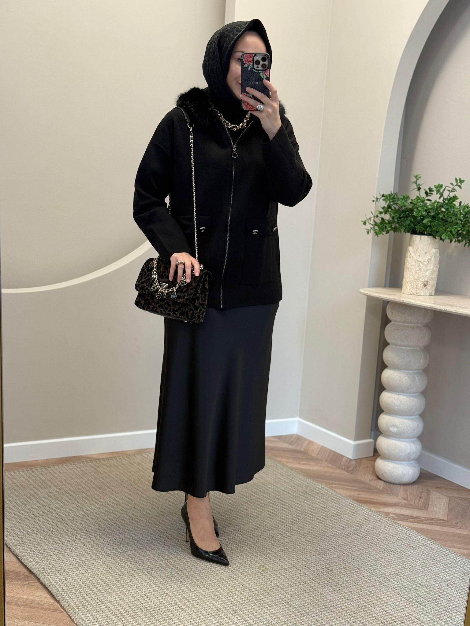 Sentez Yeni Sezon Saten Etek - Siyah