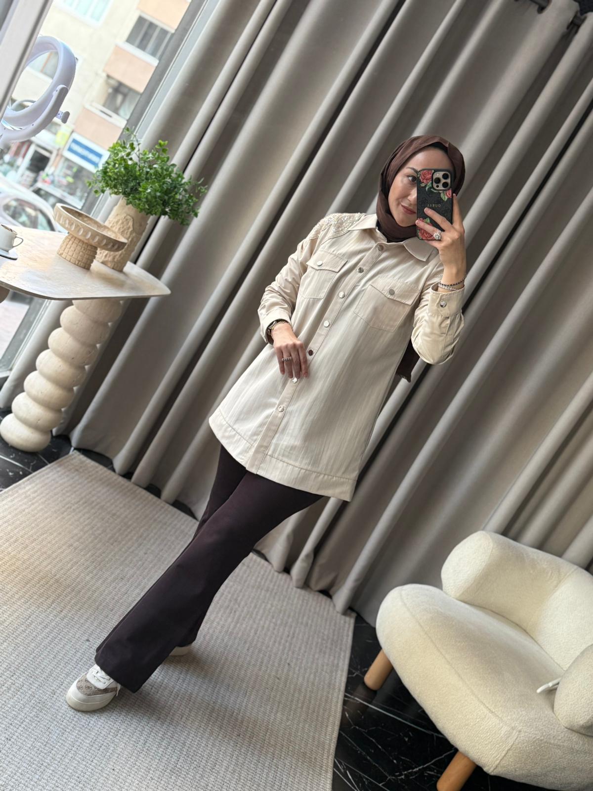 Fuat Gürşen Omuz Detay Kap  - Bej