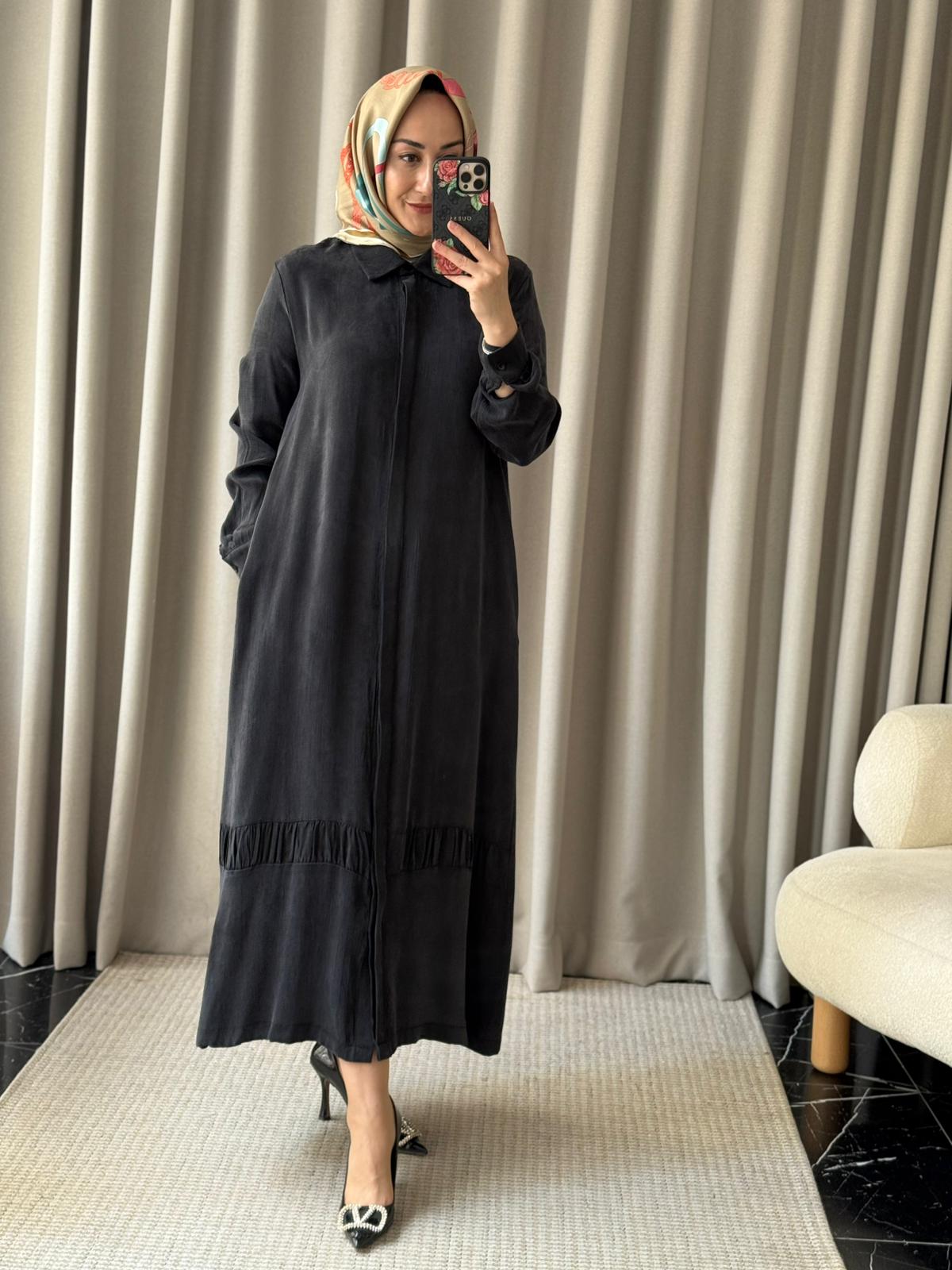 Qeffa Sırt Fermuar Detay İpek Elbise