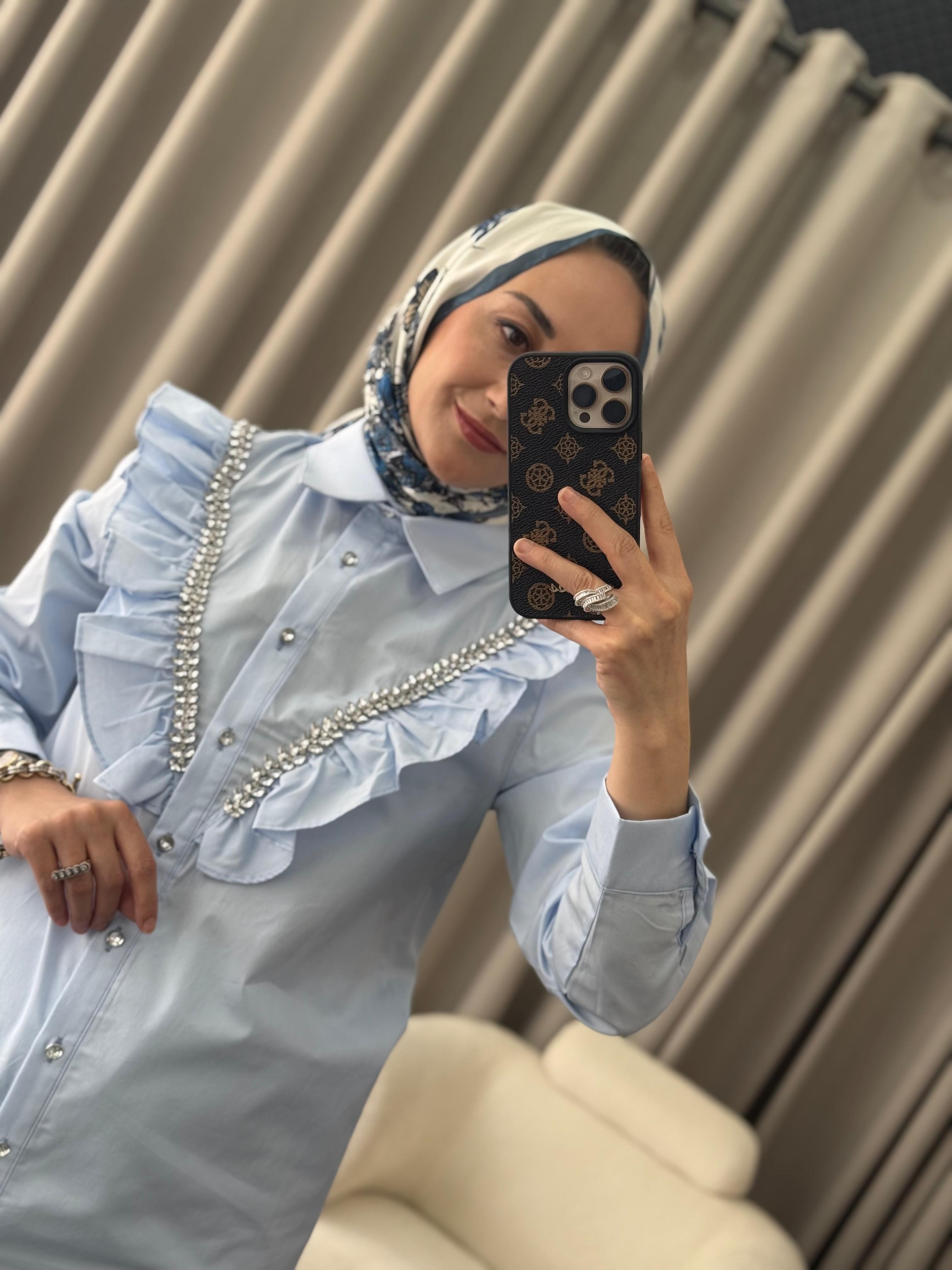 Taşlı Fırfır Detay Gömlek