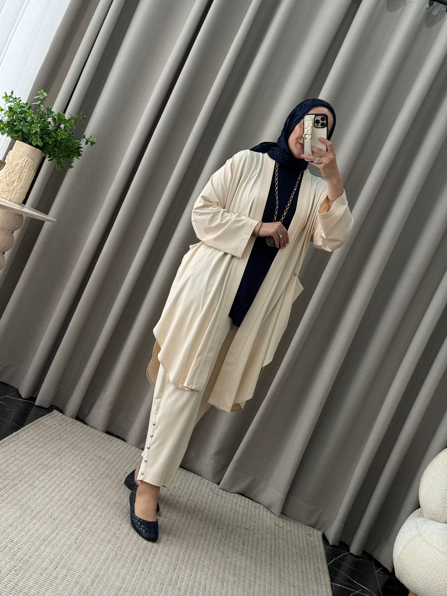 Tığ Triko Yanları Kruvaze Yırtmaçlı Takım - Bej