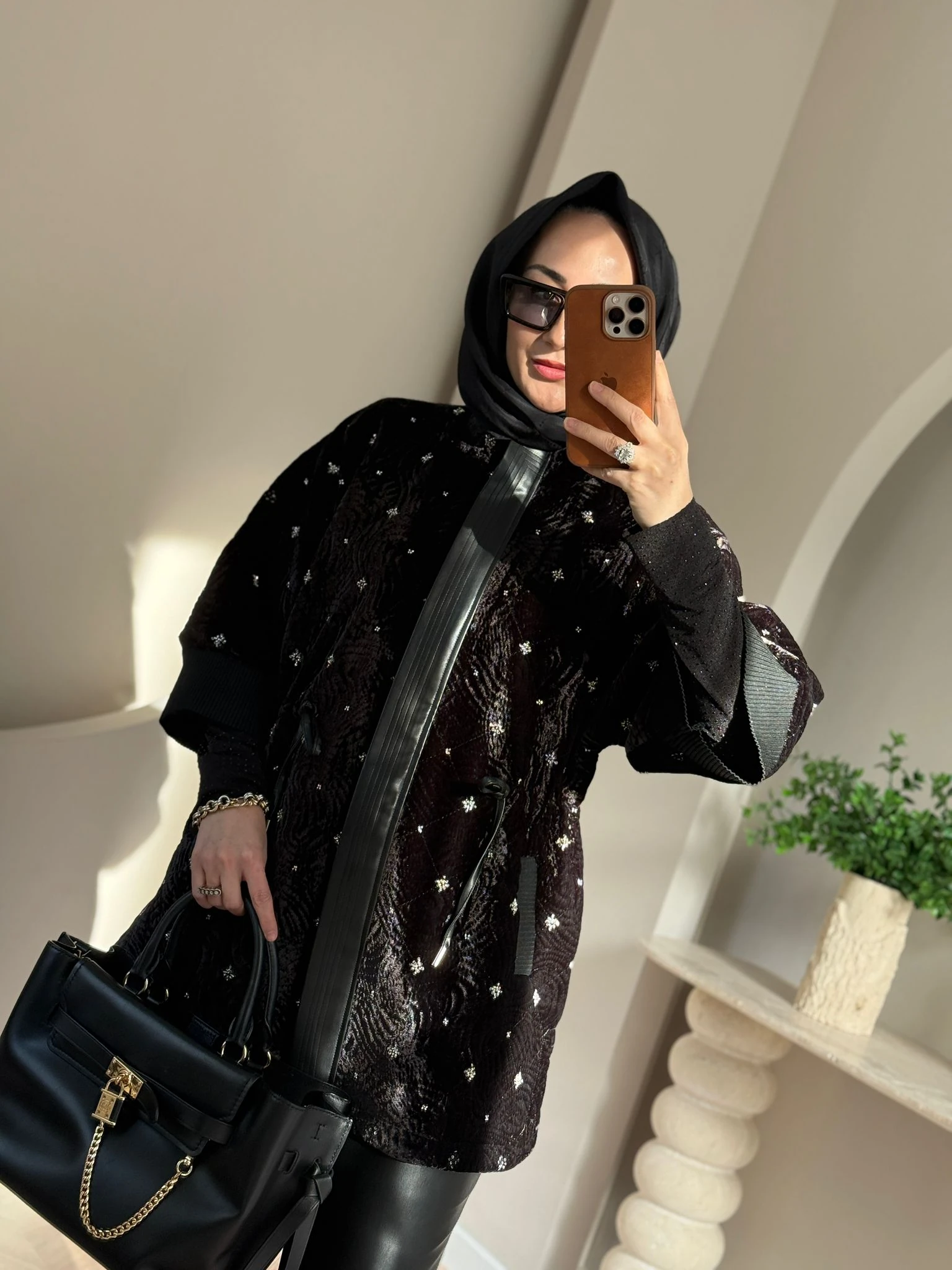 Ghisa Taşlı Ceket - Siyah