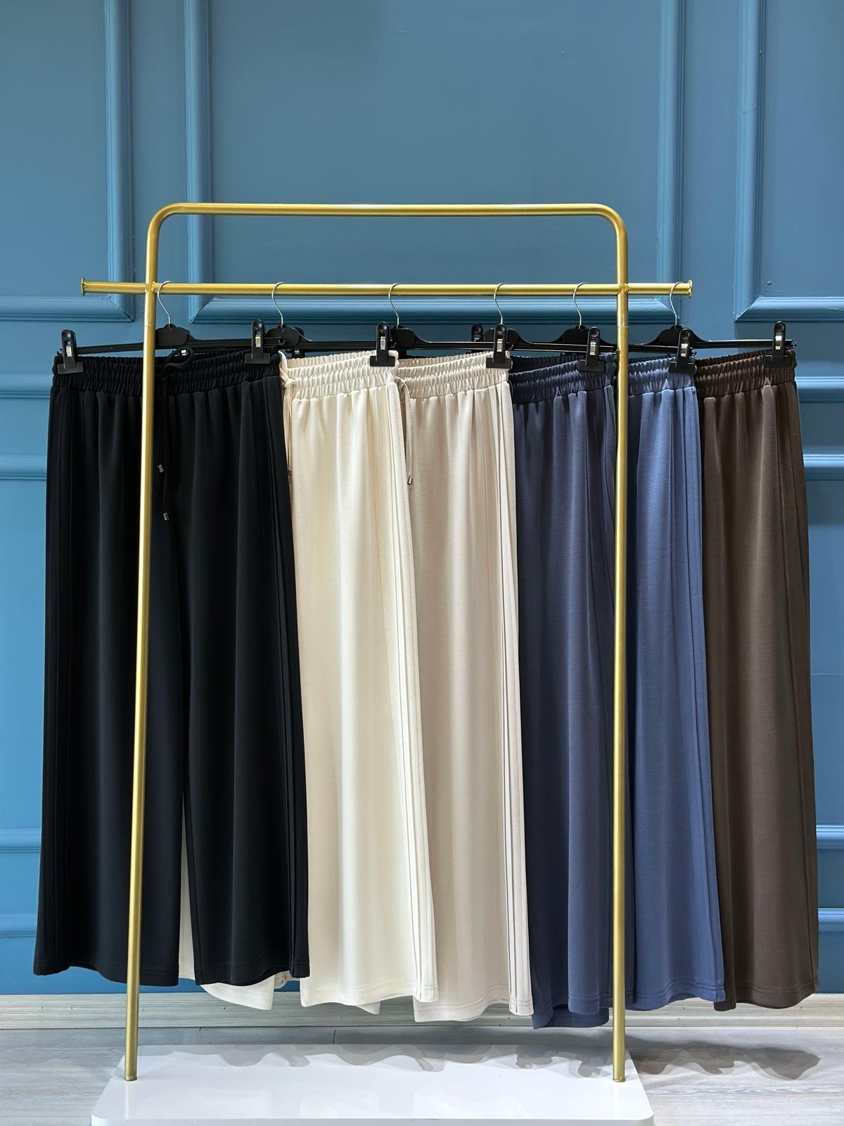 Sentez Berlin Yanı Nervürlü Bambu Pantolon 