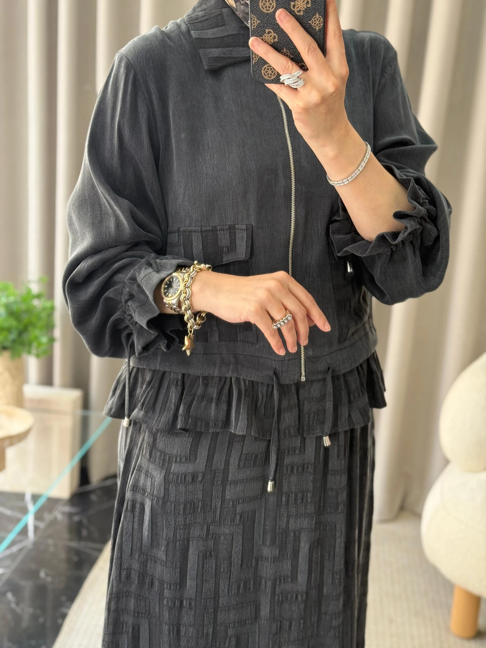 Qmash İpek Cupra Etekli Takım - Siyah