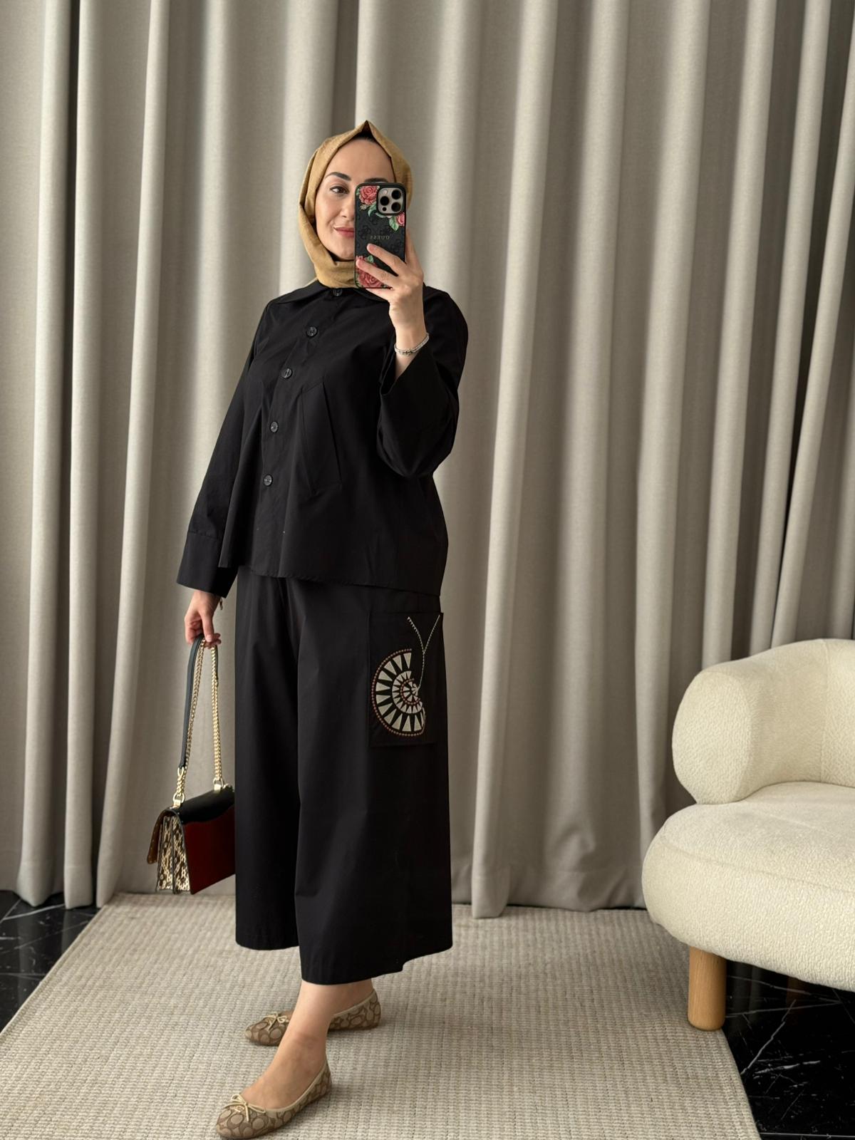 Kahma İşlemeli Takım - Siyah