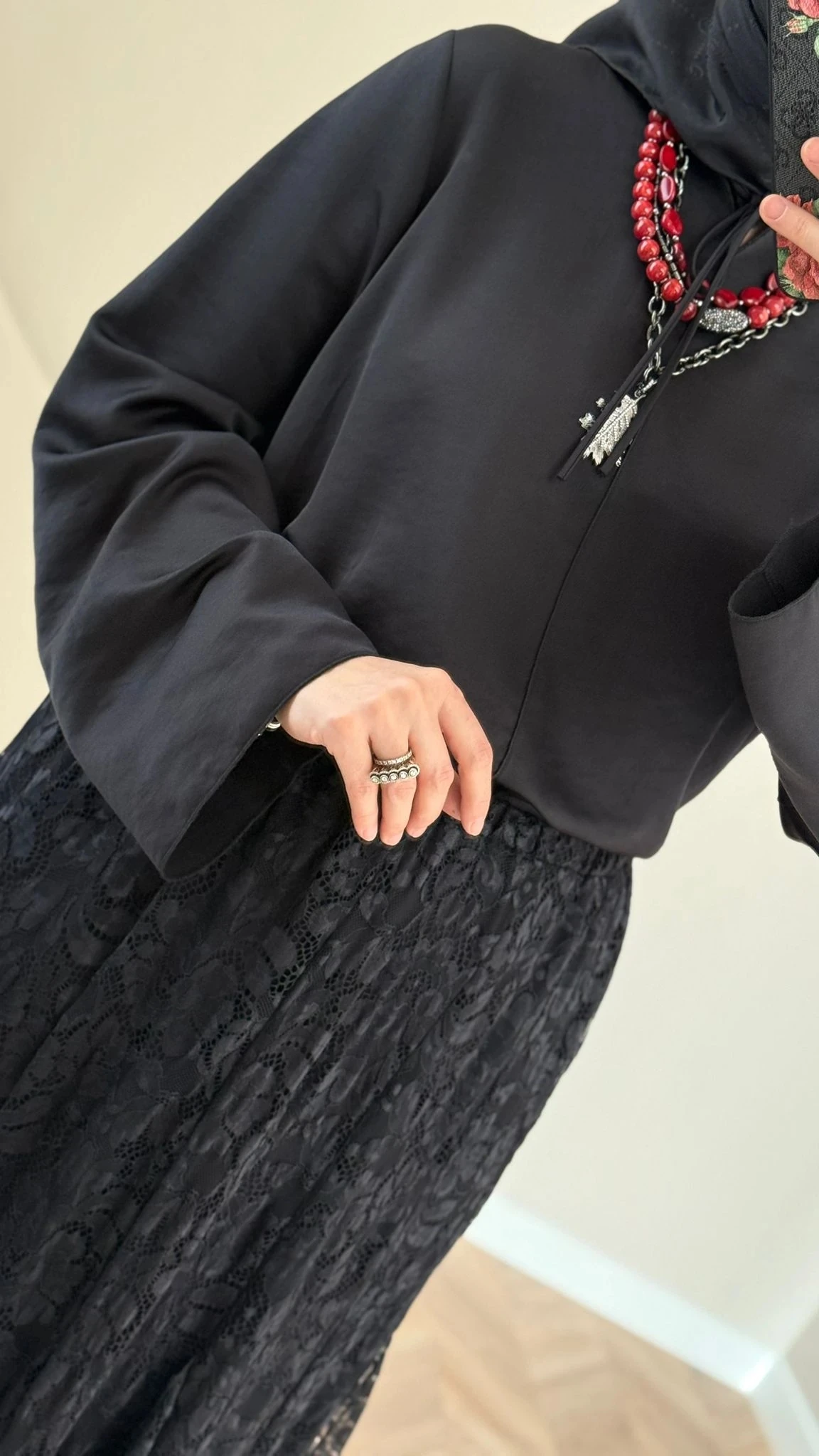 Lissmore Güpür Etekli Takım - Siyah