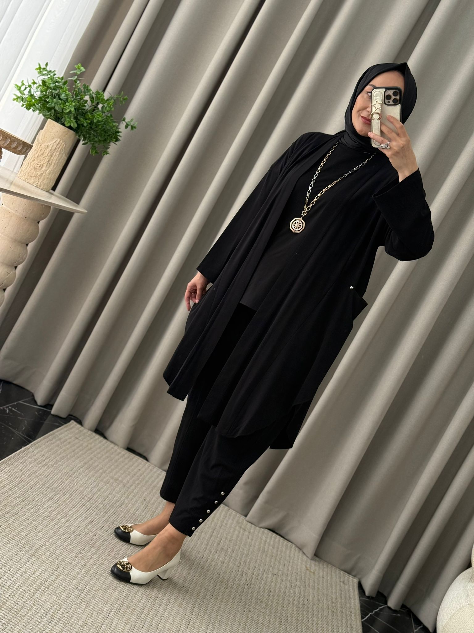 Tığ Triko Yanları Kruvaze Yırtmaçlı Takım - Siyah