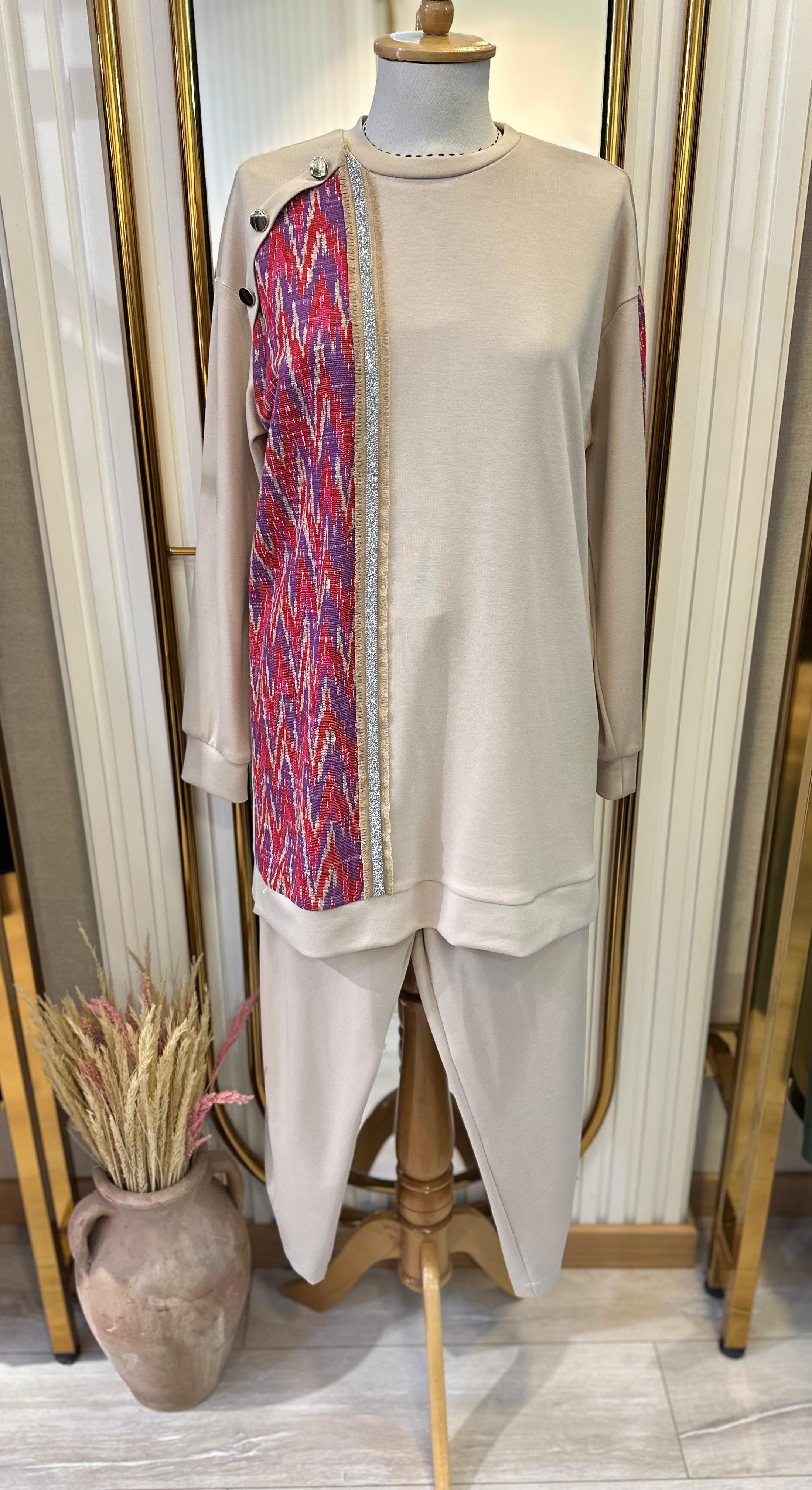 Qmash Gold Düğmeli Takım - Bej