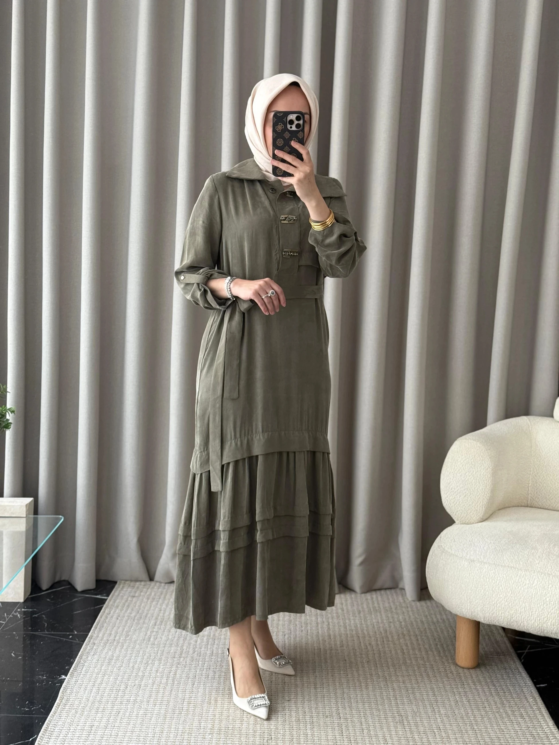 Qeffa Etek Ucu Fırfırlı İpek Elbise - Yeşil