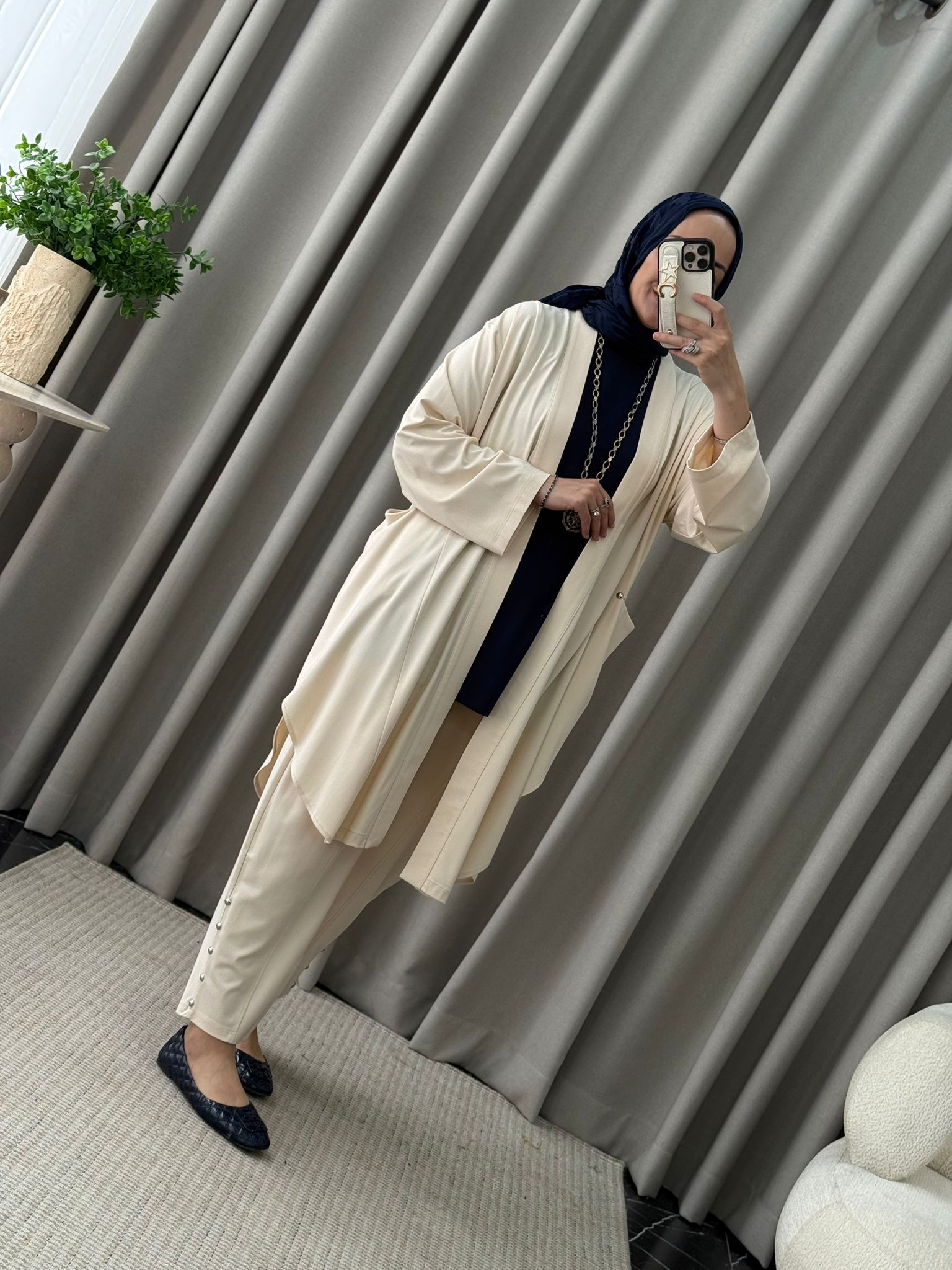 Tığ Triko Yanları Kruvaze Yırtmaçlı Takım - Bej