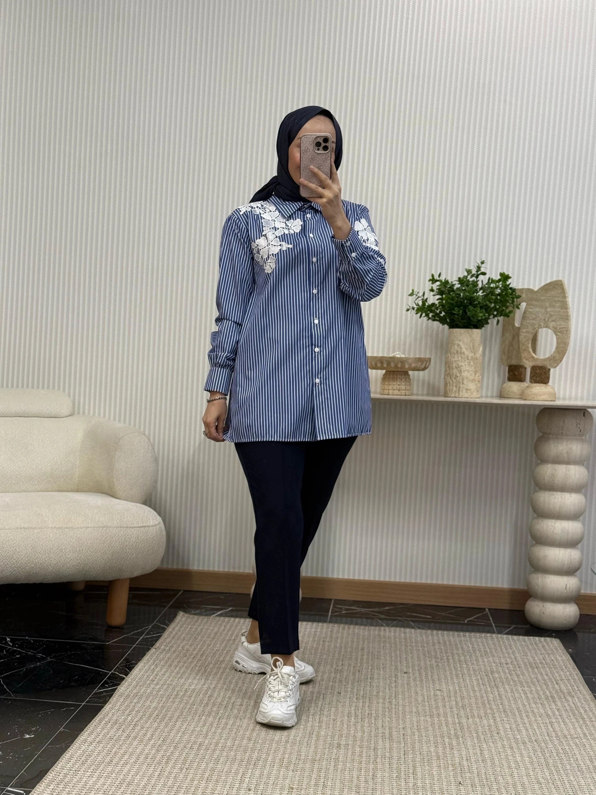 Bm Çiçek Detay Gömlek - Mavi