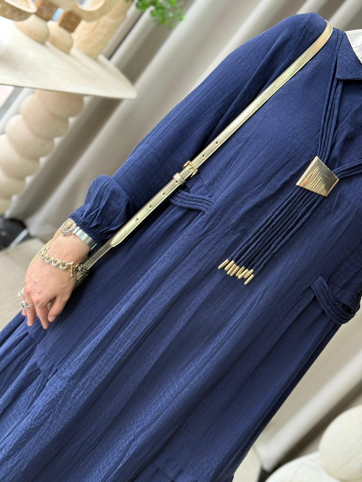 Lissmore Kolye Detaylı Elbise