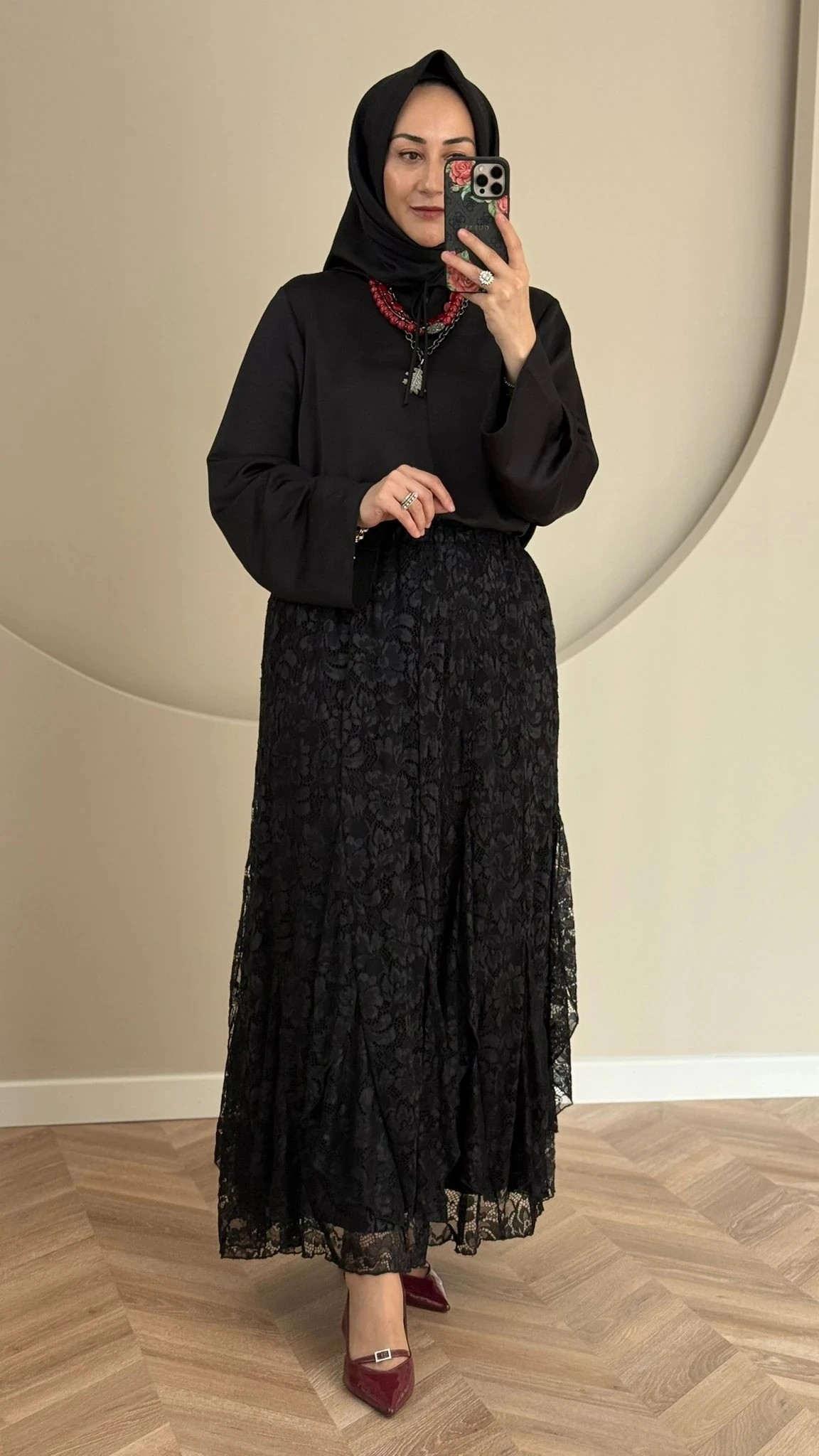 Lissmore Güpür Etekli Takım - Siyah