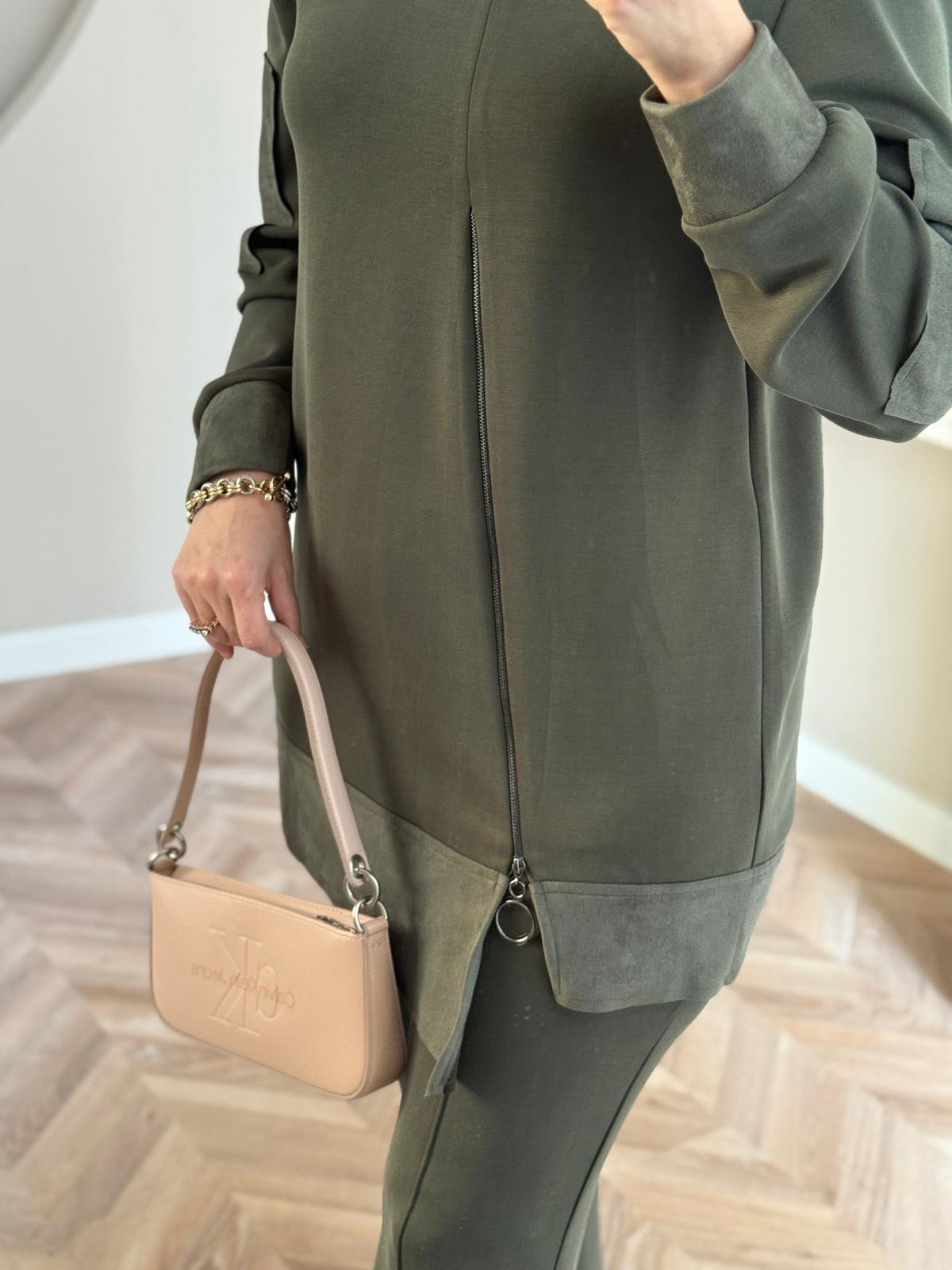 Lonbelon Bm Önü Fermuarlı Takım