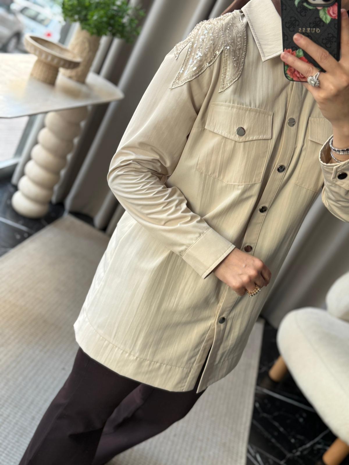 Fuat Gürşen Omuz Detay Kap  - Bej