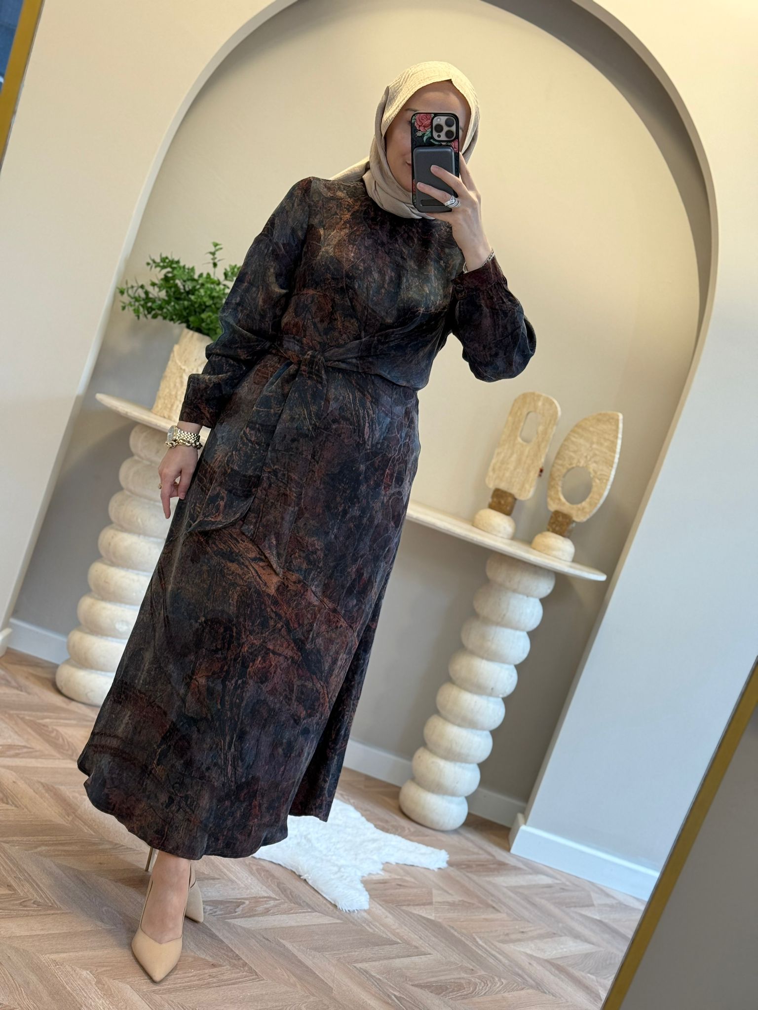 Nuss Bel Detaylı Desenli Elbise