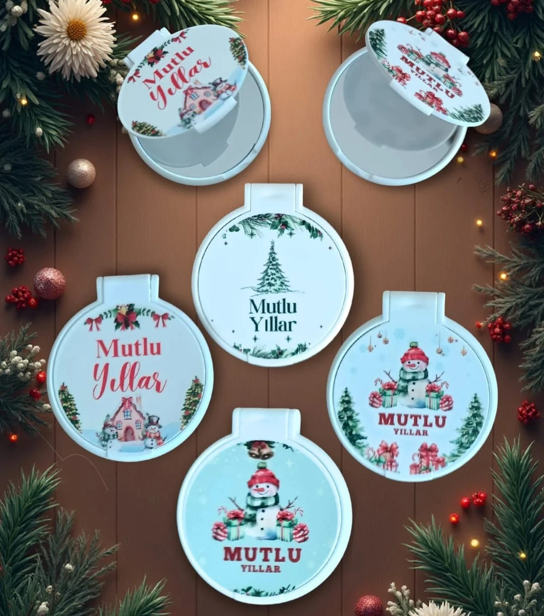 Yeni Yıl Temalı Ayna – Yılbaşı Temalı Mini Hediye Pleksi Ayna, Mutlu Yıllar 4'lü set