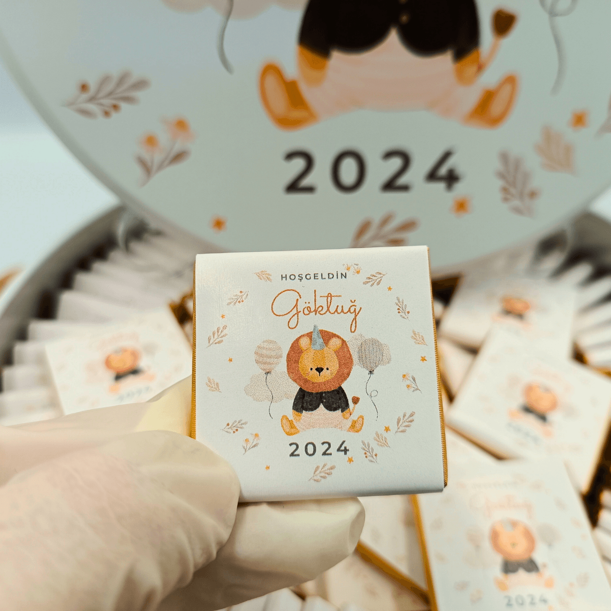 Personalized Baby Chocolate B02 ,Lion Themed Baby Shower Favors, Birthday Gifts 