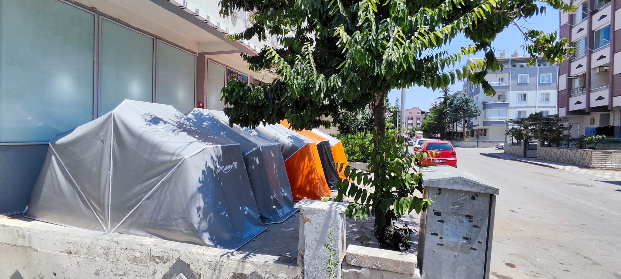 ORTA BOY MOTOSİKLET GARAJI