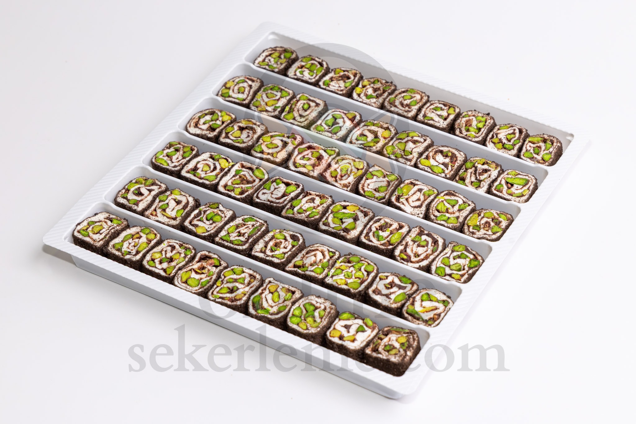 KAKAO BİSKÜVİ KAPLI ÇİKOLATA ANTEP FISTIKLI SARMA SULTAN LOKUM (5KG)