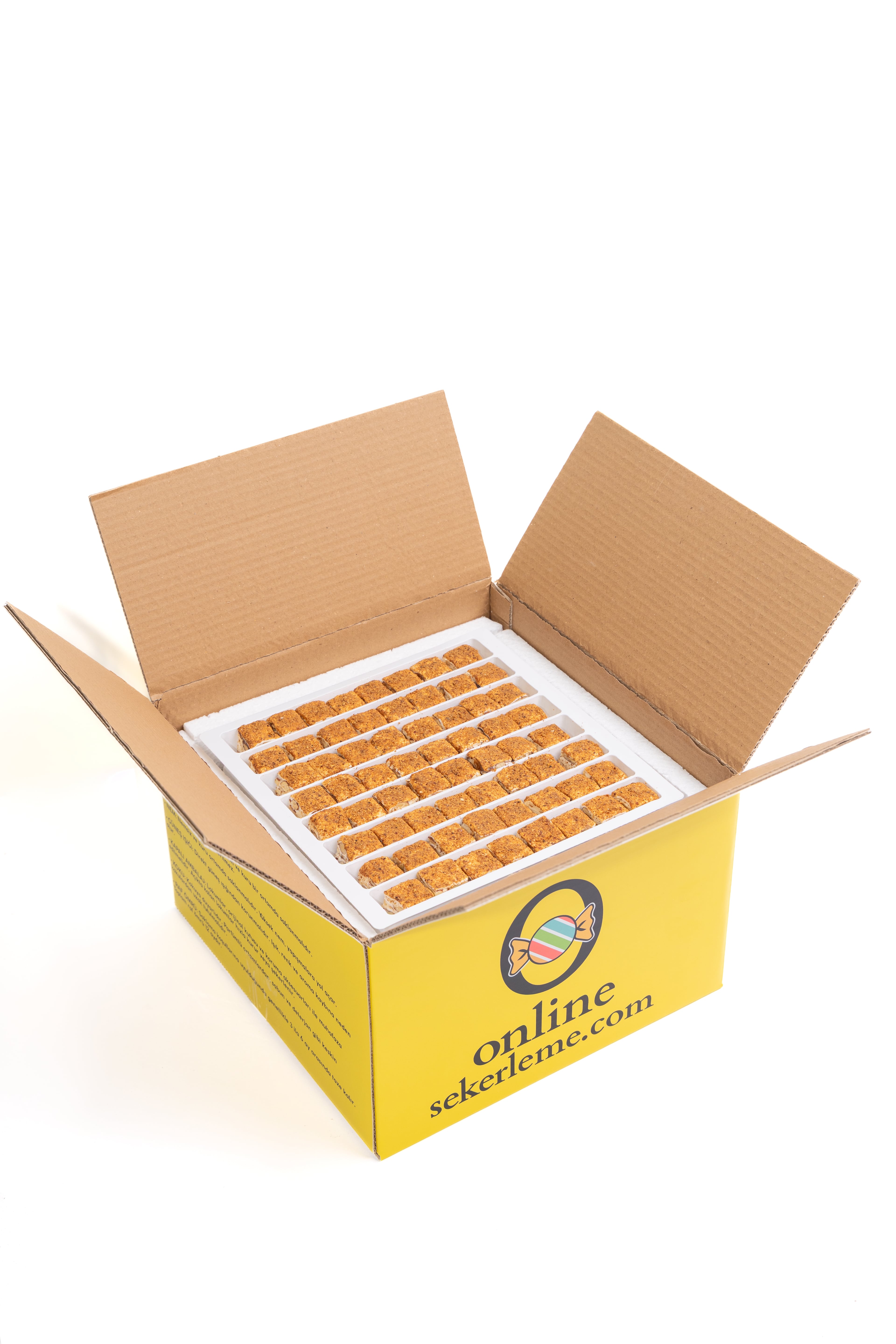 TOZ BADEM KAPLI BEYAZ ÇİKOLATALI BADEMLI BAKLAVA LOKUM (5KG)