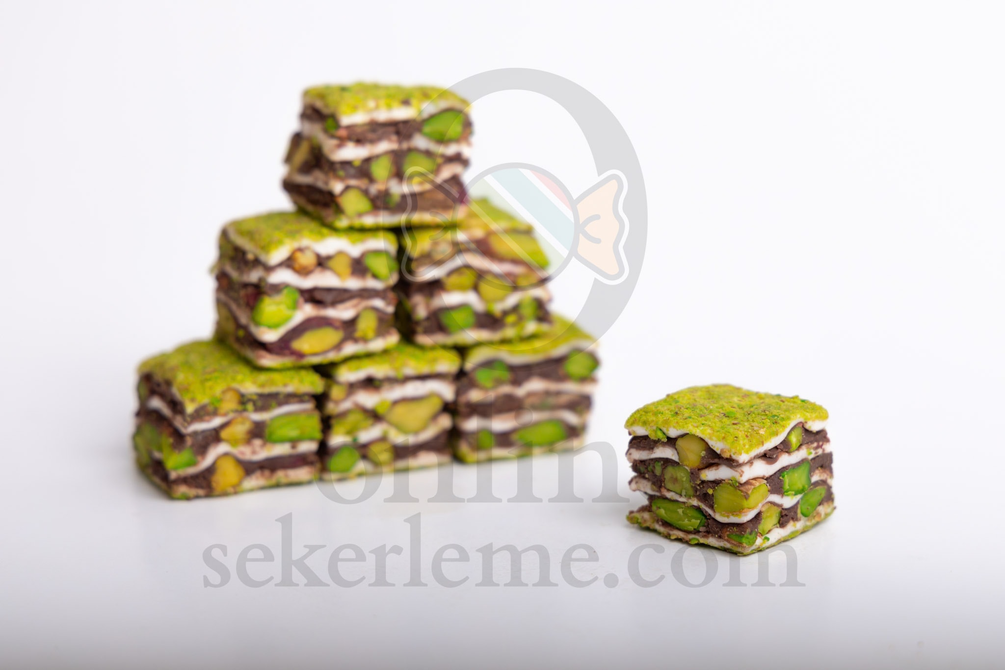 TOZ ANTEP FISTIK KAPLI ÇİKOLATA FISTIKLI BAKLAVA LOKUM (5KG)