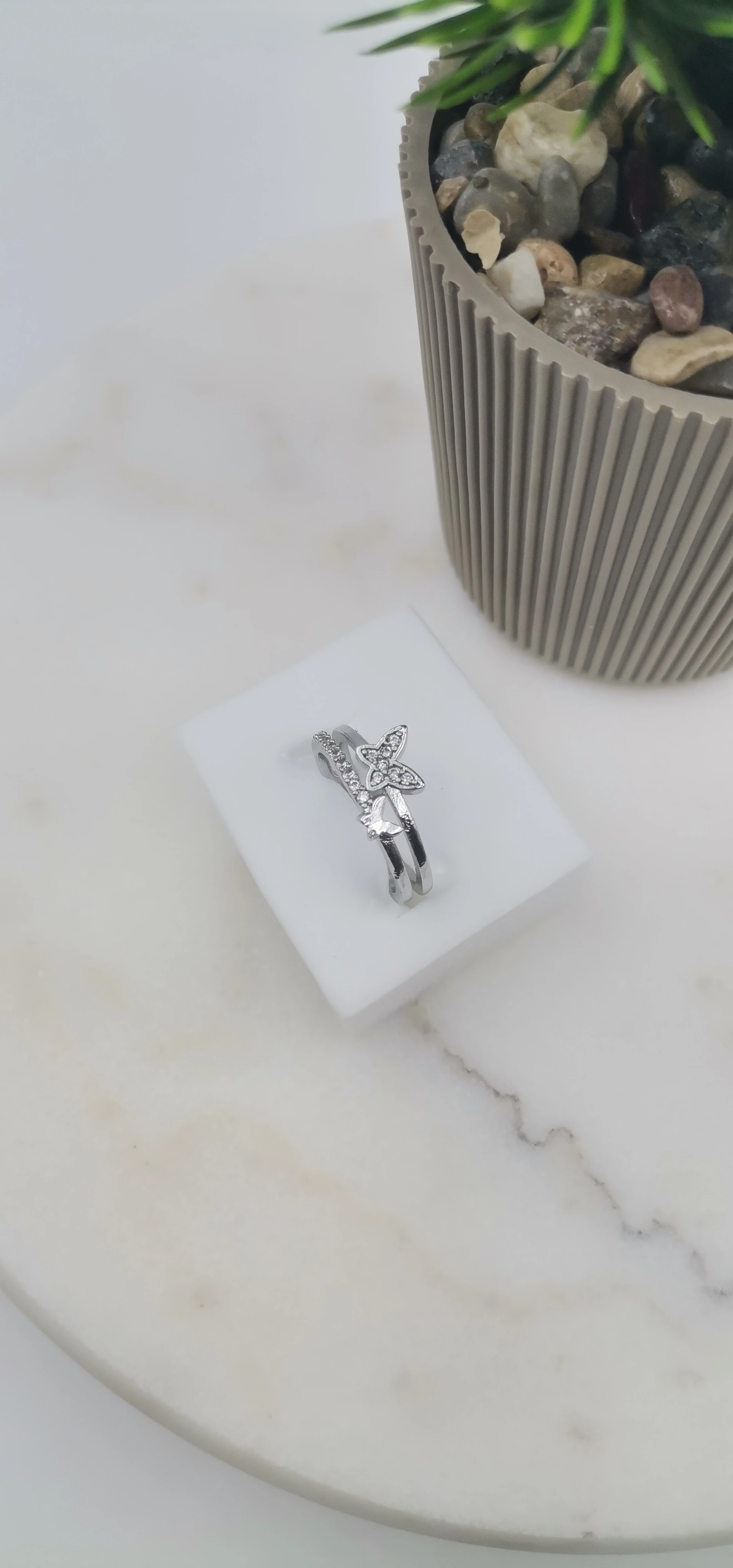 VİP ZİRKON TAŞLI SİLVER  YÜZÜK