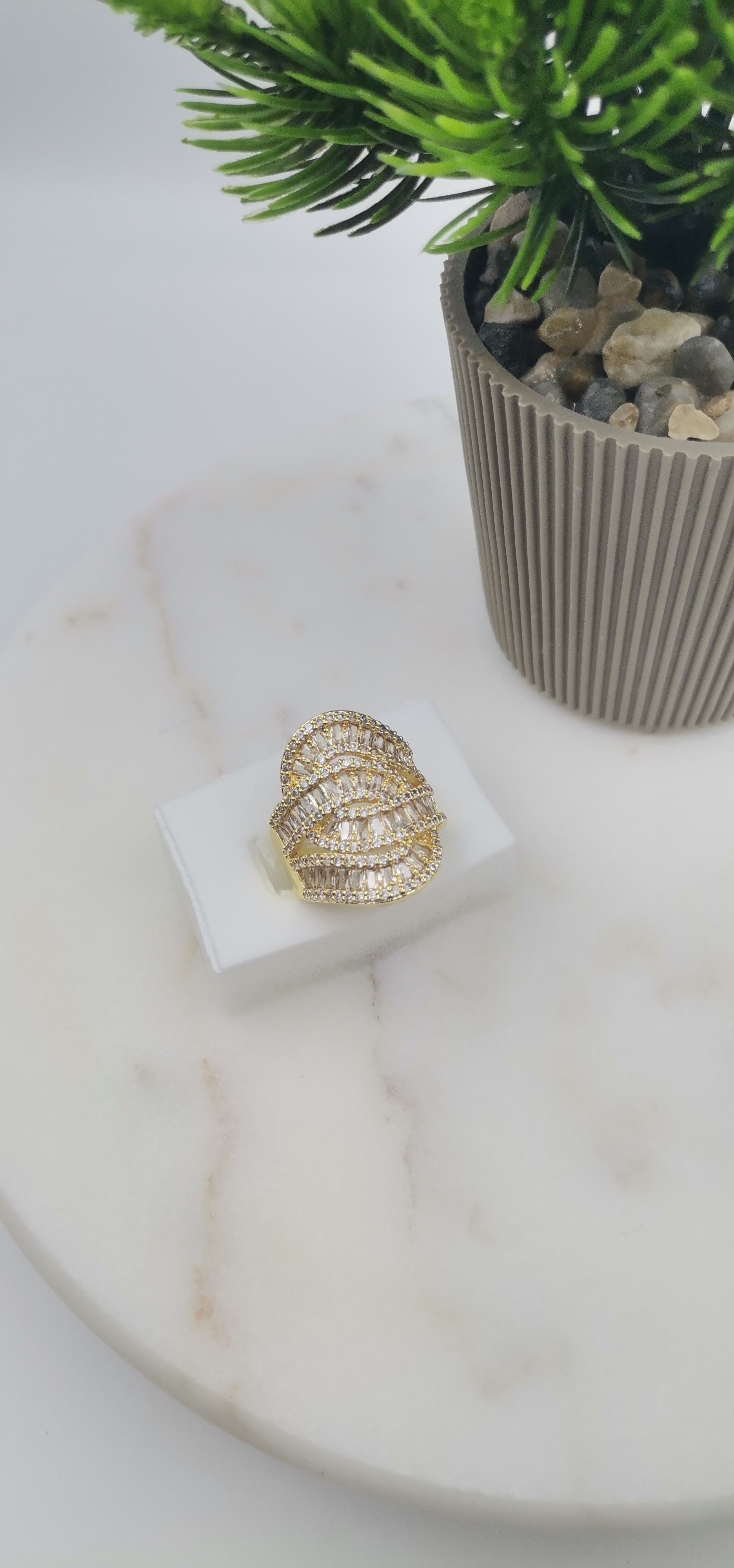 VİP ZİRKON GOLD YÜZÜK