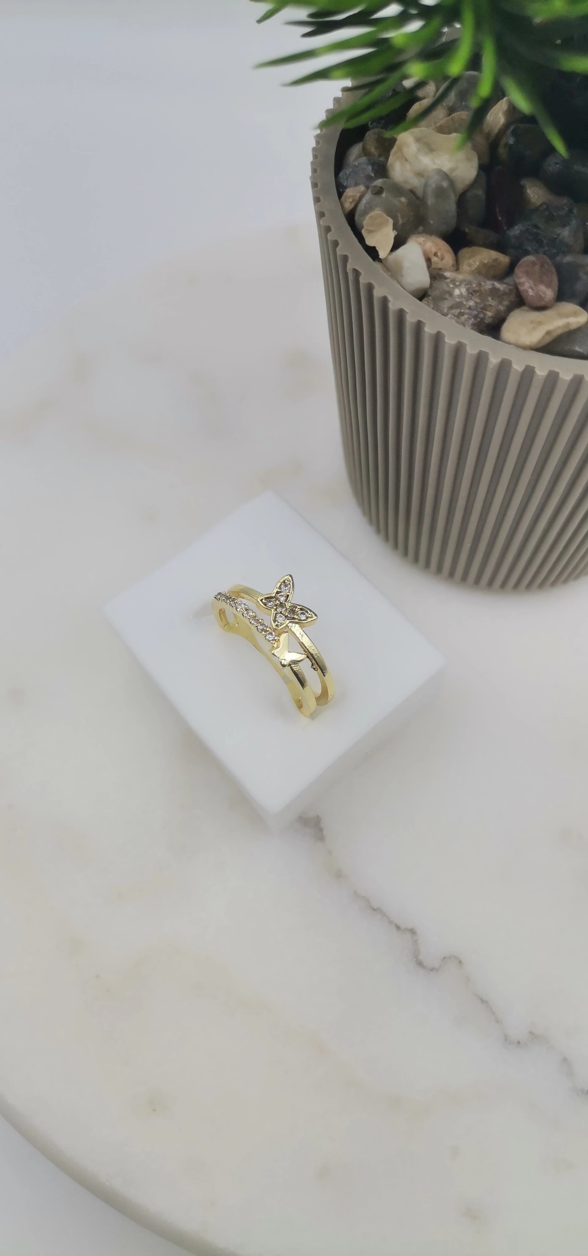 VİP ZİRKON TAŞLI GOLD  YÜZÜK