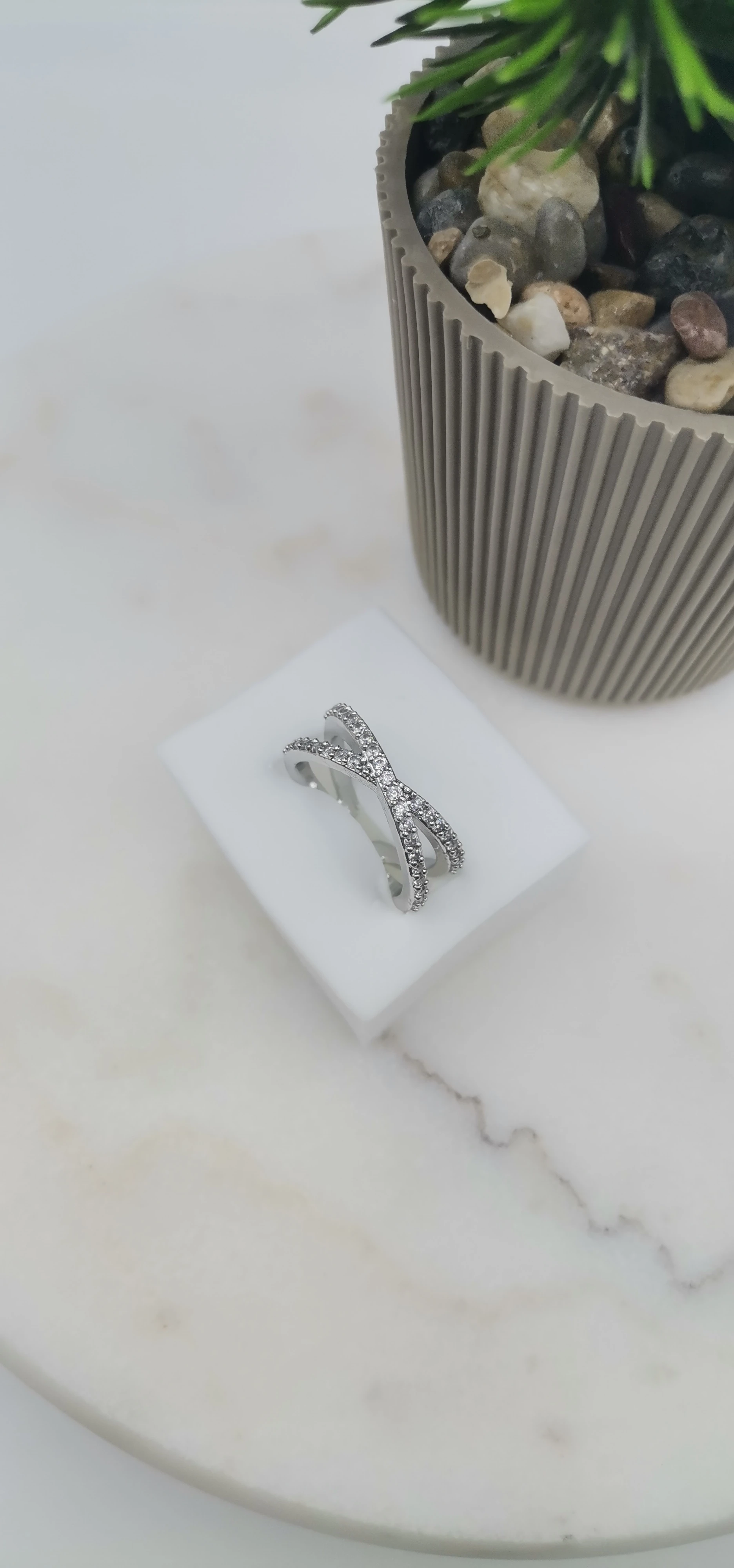 VİP ZİRKON TAŞLI SİLVER  YÜZÜK