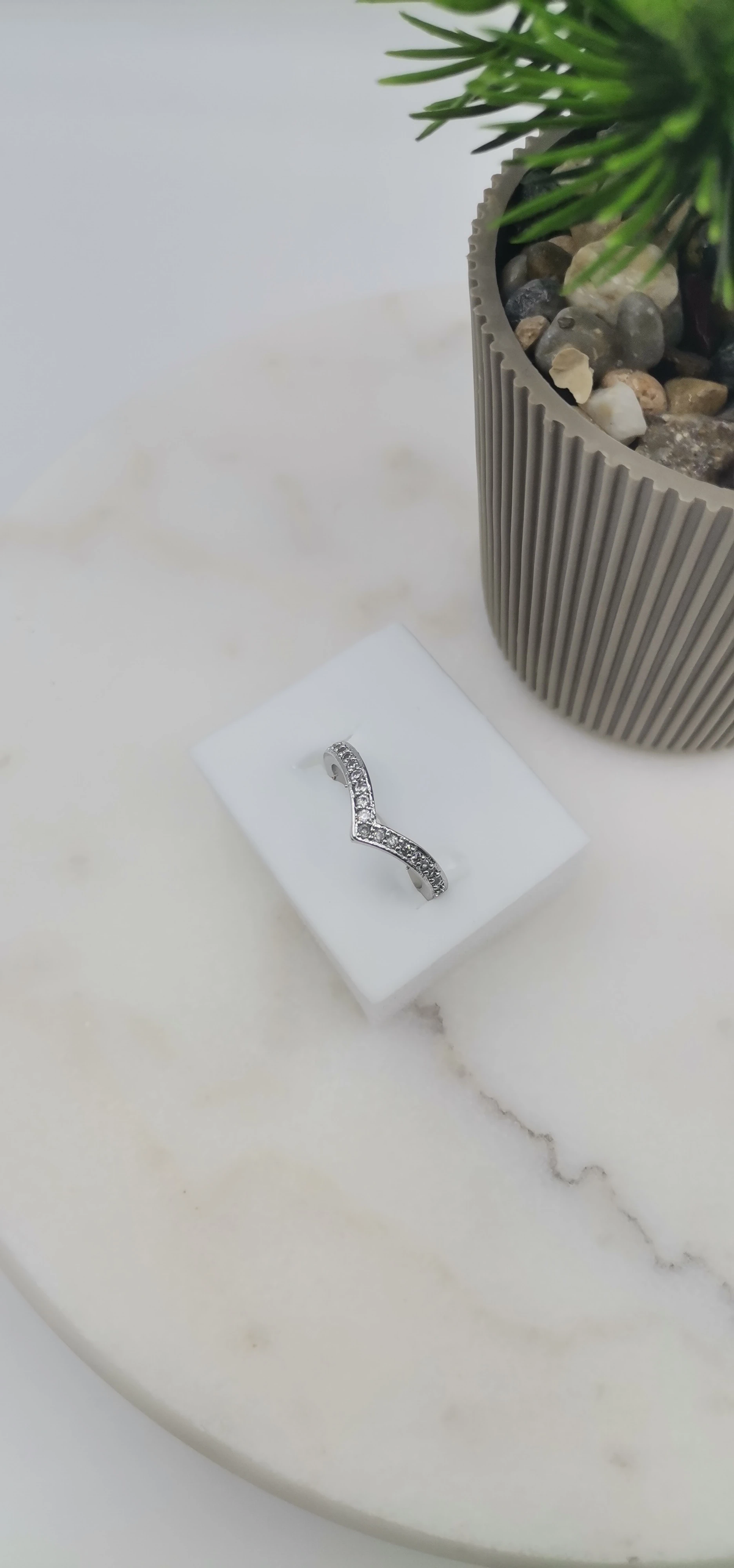 VİP ZİRKON TAŞLI SİLVER  YÜZÜK